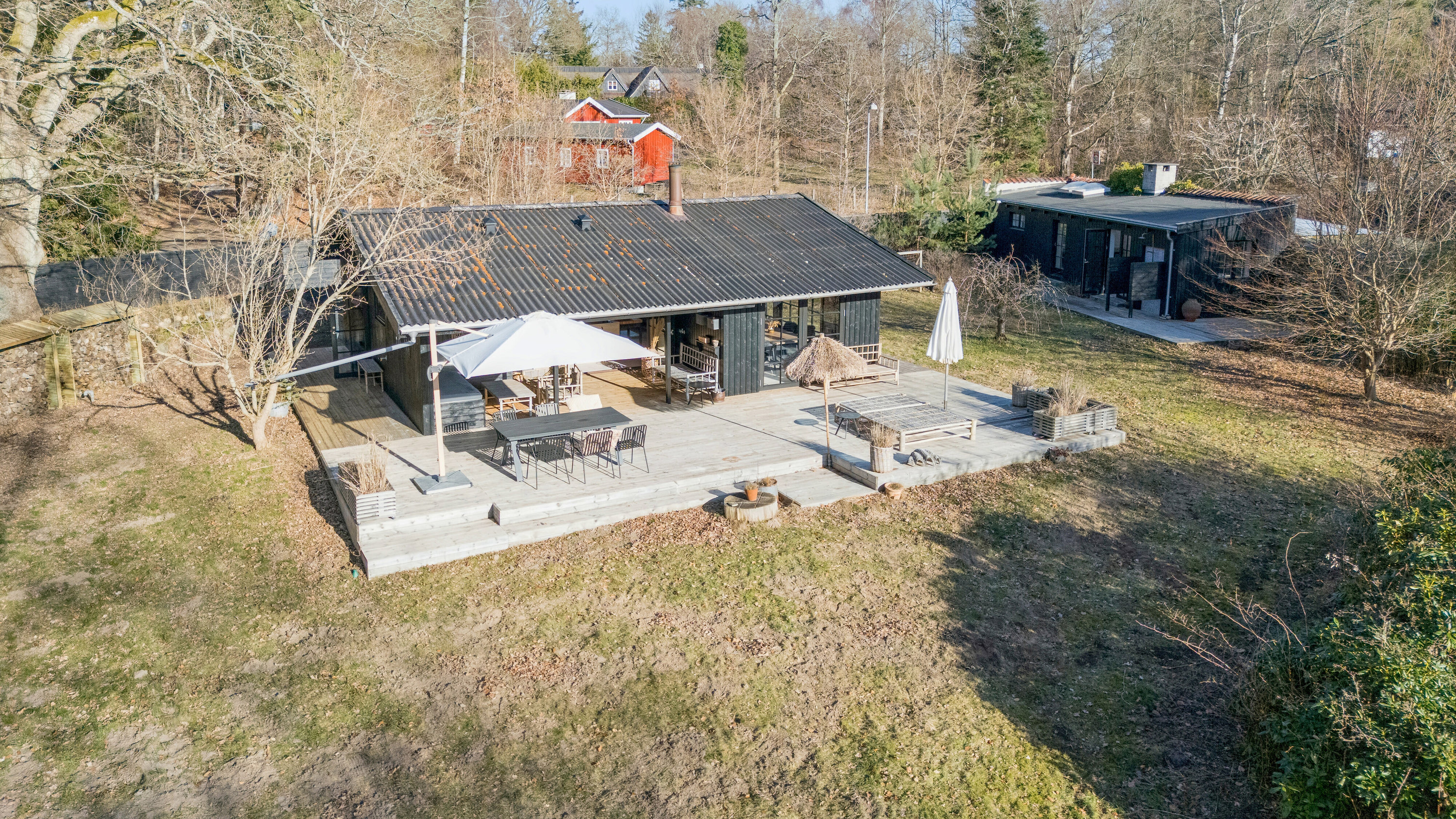 Fremhævet luftfoto billede i fuldskærmstilstand. Billede af Villingebækvej 81, 3100 Hornbæk