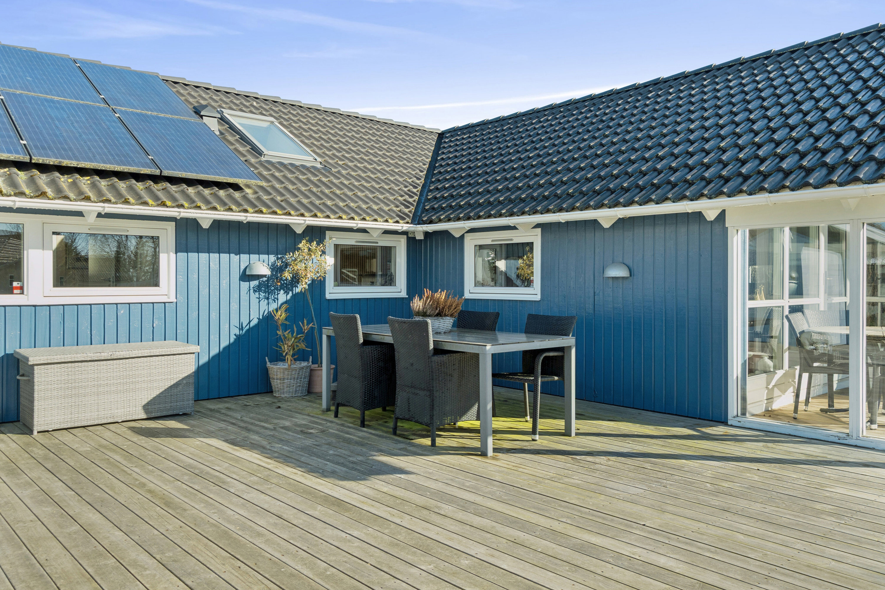 Fremhævet set fra haven billede i fuldskærmstilstand. Billede af Engtoften 19, Kelstrup, 4200 Slagelse