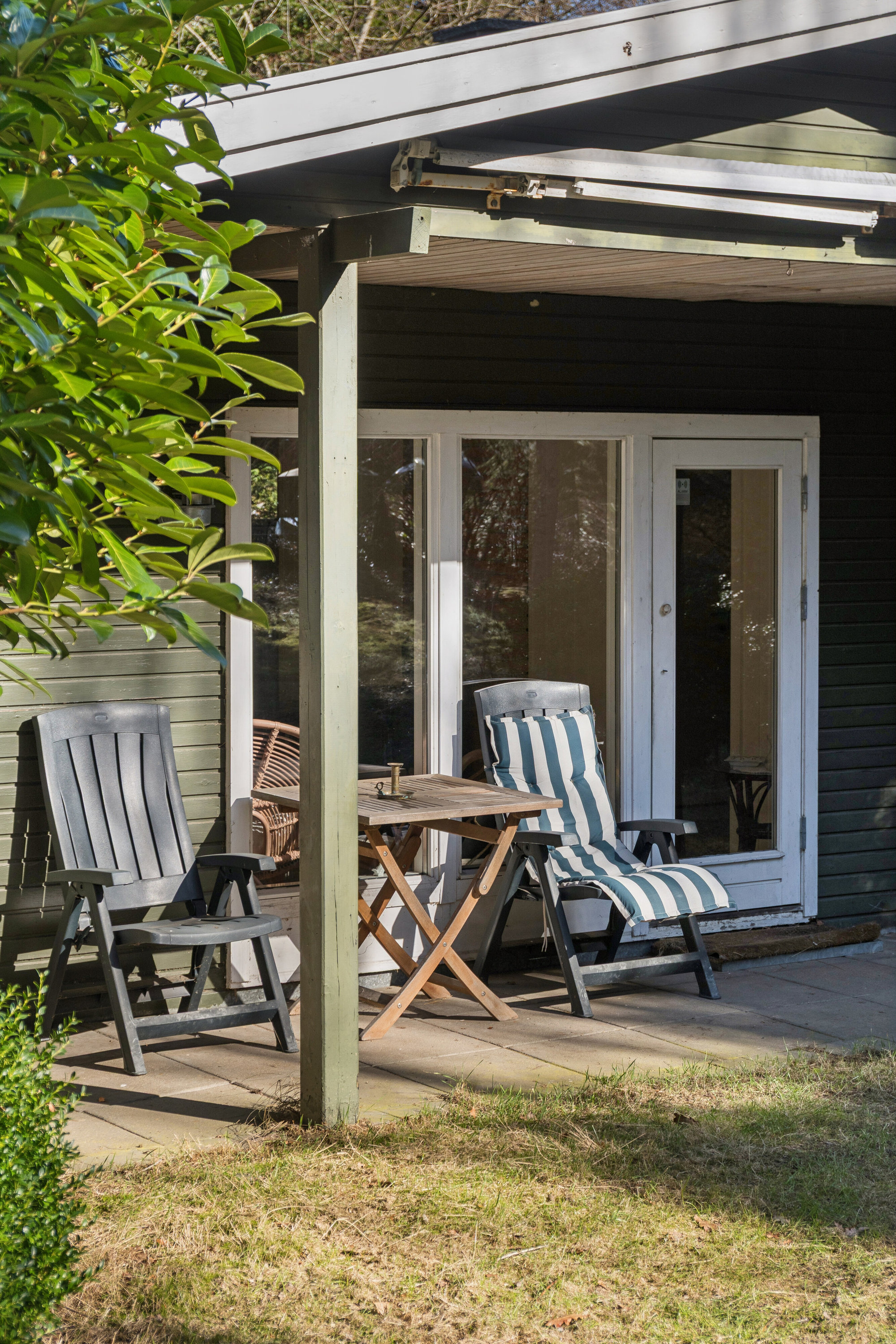 Fremhævet set fra haven billede i fuldskærmstilstand. Billede af Høgevej 6, Indelukket, 4550 Asnæs