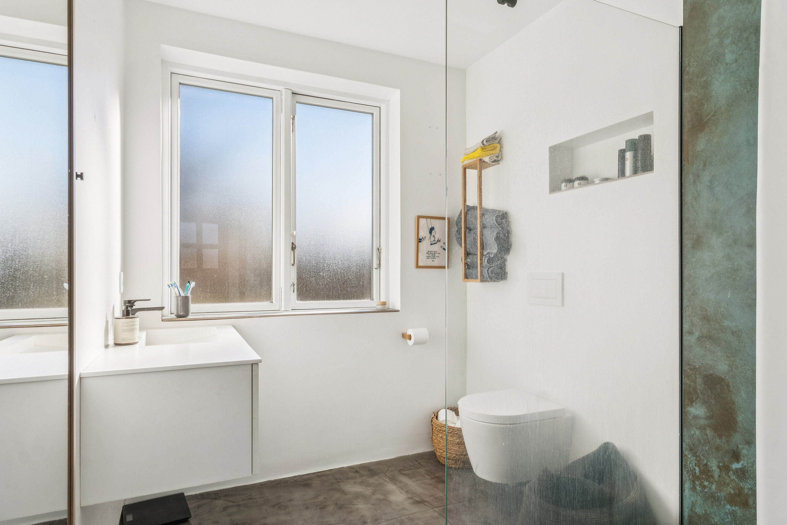 Fremhævet badeværelse billede i fuldskærmstilstand. Billede af Vestre Allé 23, 8600 Silkeborg