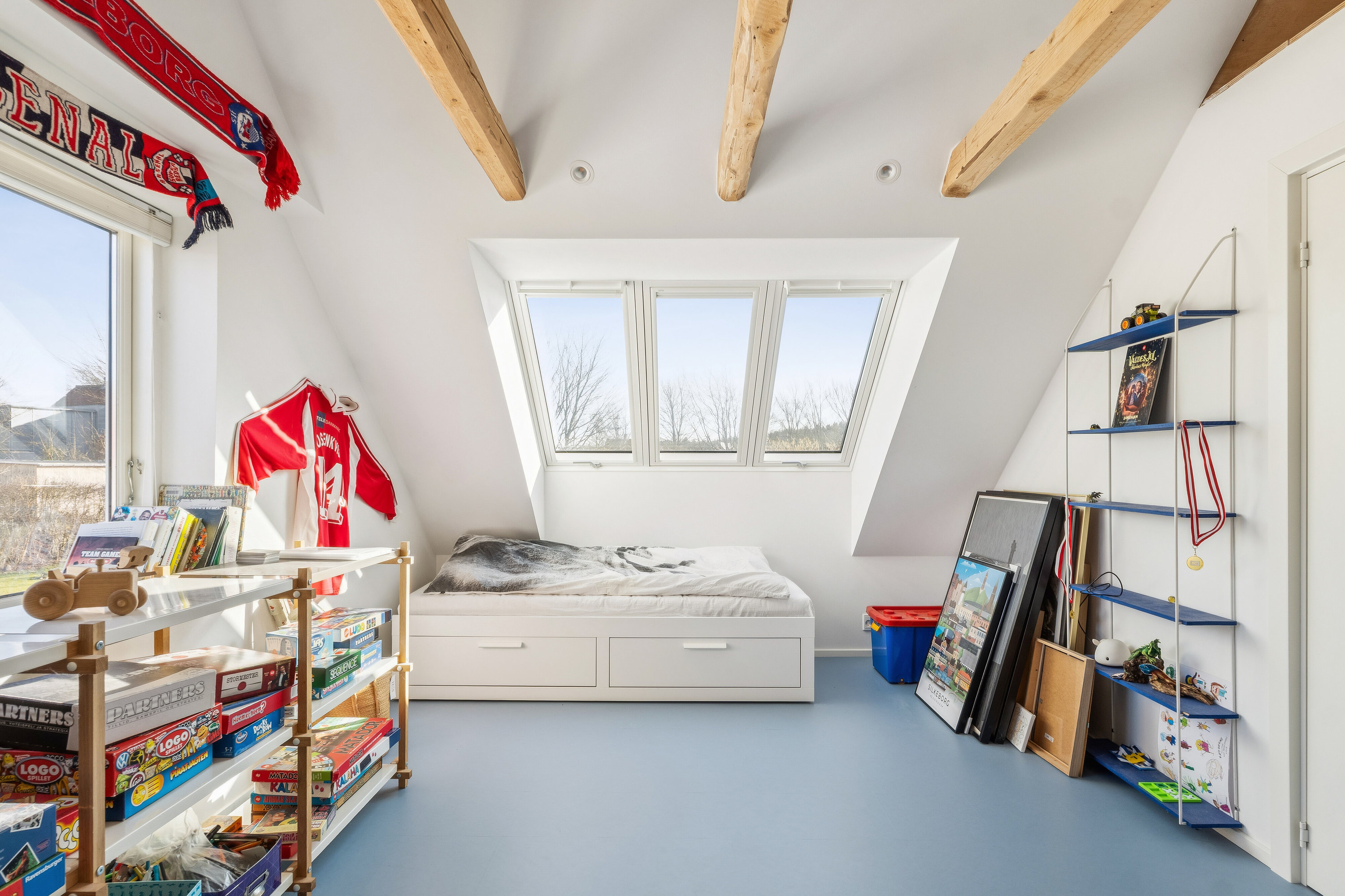 Fremhævet soveværelse billede i fuldskærmstilstand. Billede af Vestre Allé 23, 8600 Silkeborg