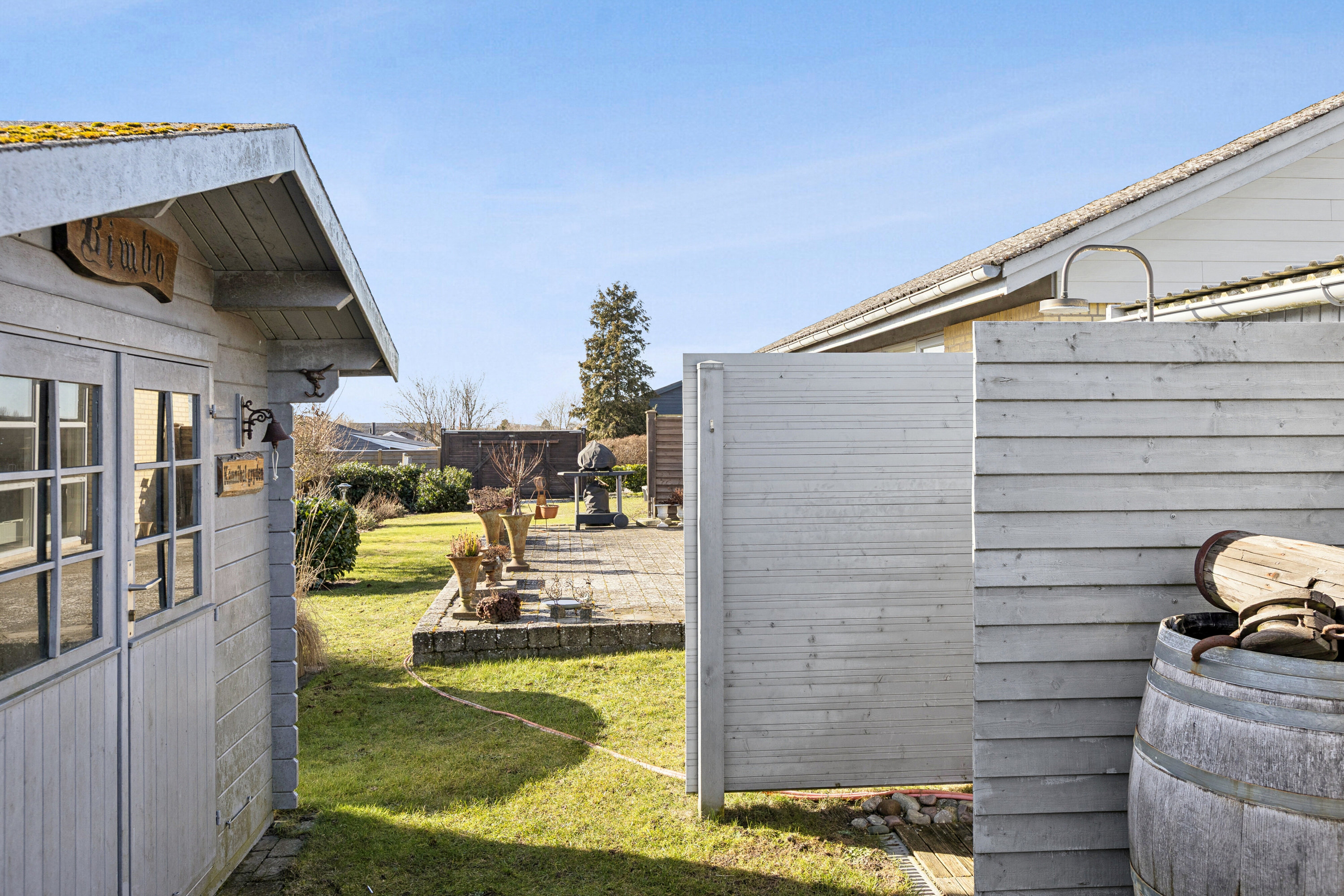 Fremhævet set fra haven billede i fuldskærmstilstand. Billede af Linievej 9, 4760 Vordingborg