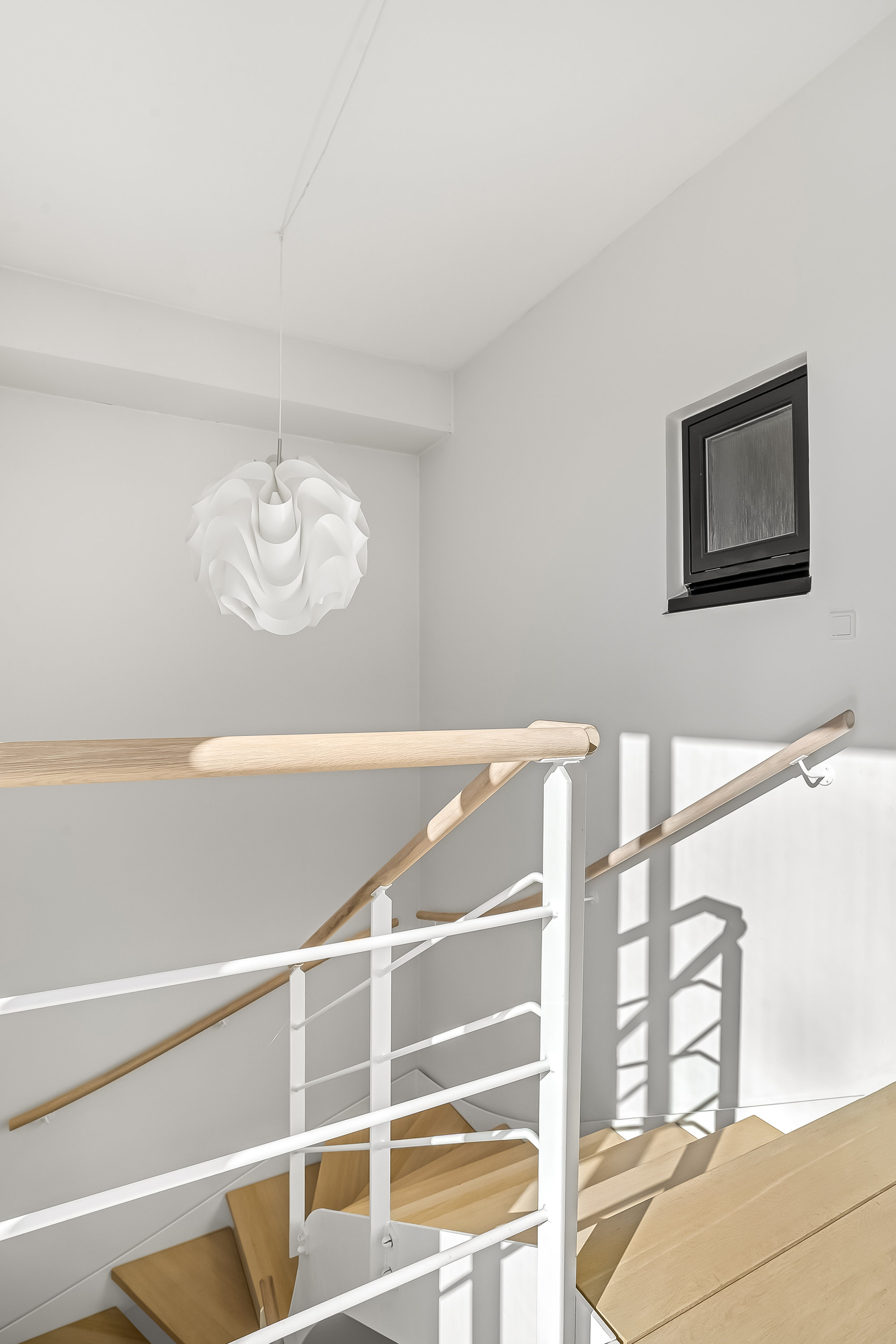 Fremhævet trappe billede i fuldskærmstilstand. Billede af Ewaldsvej 32-34, 7500 Holstebro