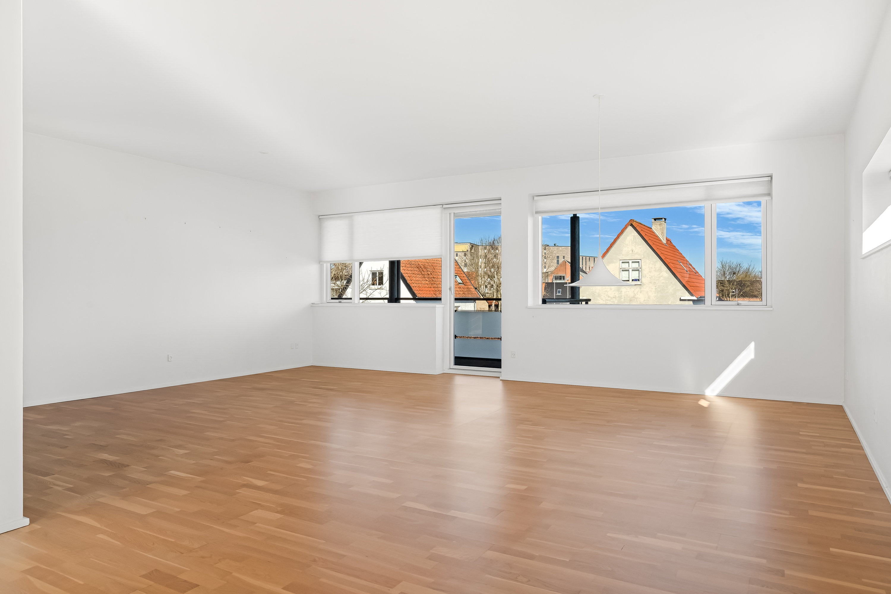 Fremhævet stue billede i fuldskærmstilstand. Billede af Ewaldsvej 32-34, 7500 Holstebro