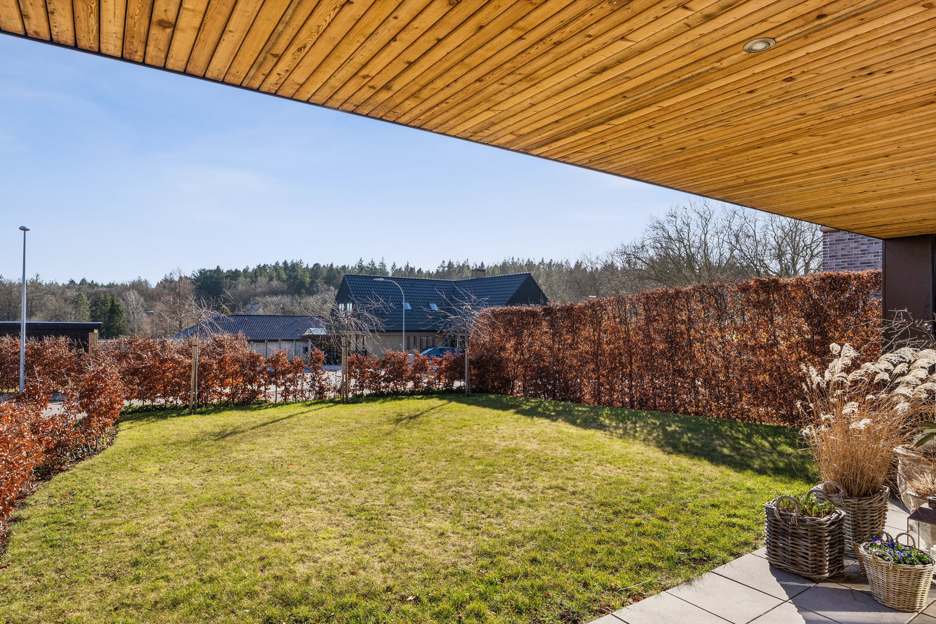 Fremhævet set fra haven billede i fuldskærmstilstand. Billede af Parkvænget 18, 8600 Silkeborg
