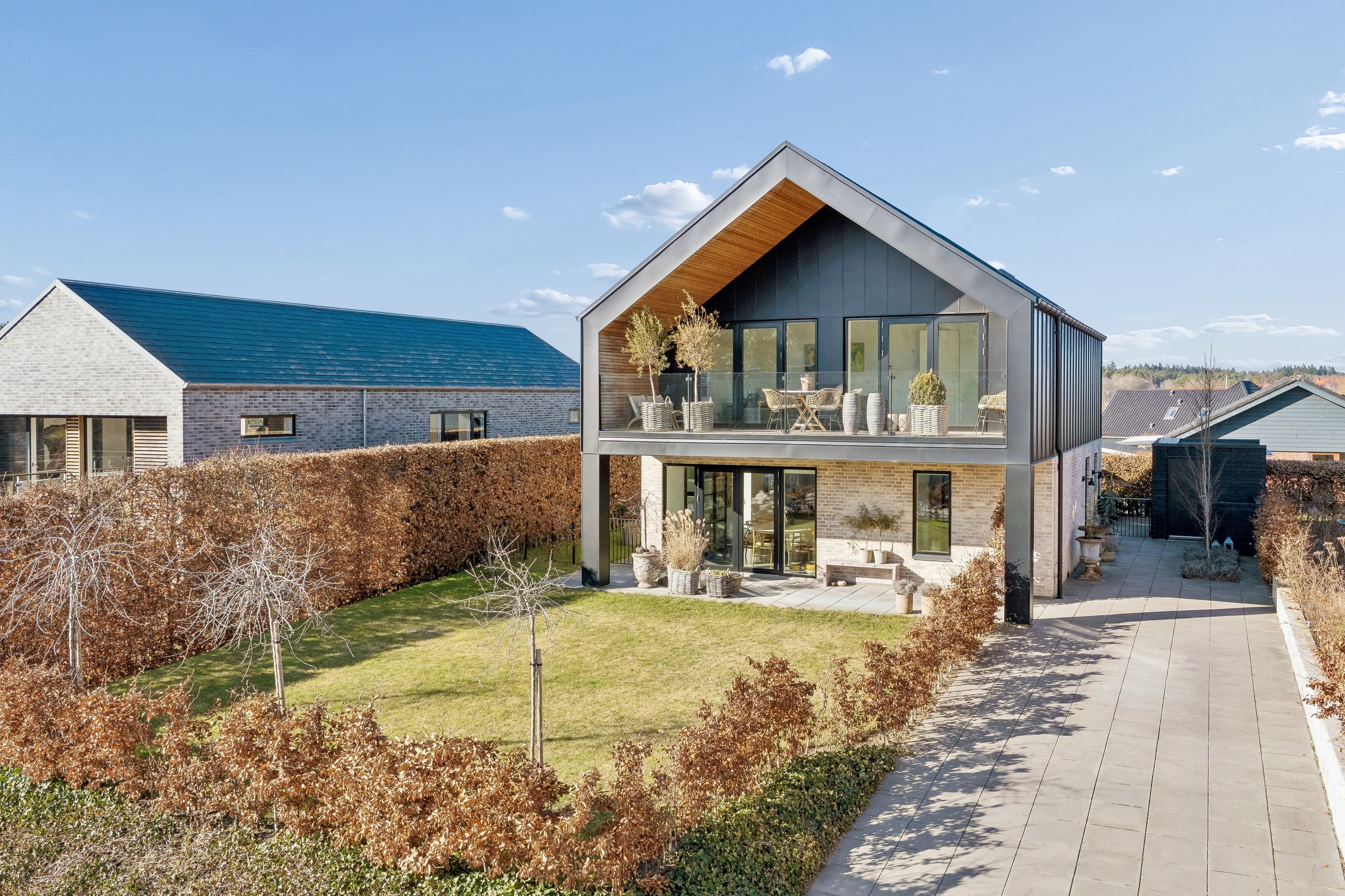 Fremhævet luftfoto billede i fuldskærmstilstand. Billede af Parkvænget 18, 8600 Silkeborg