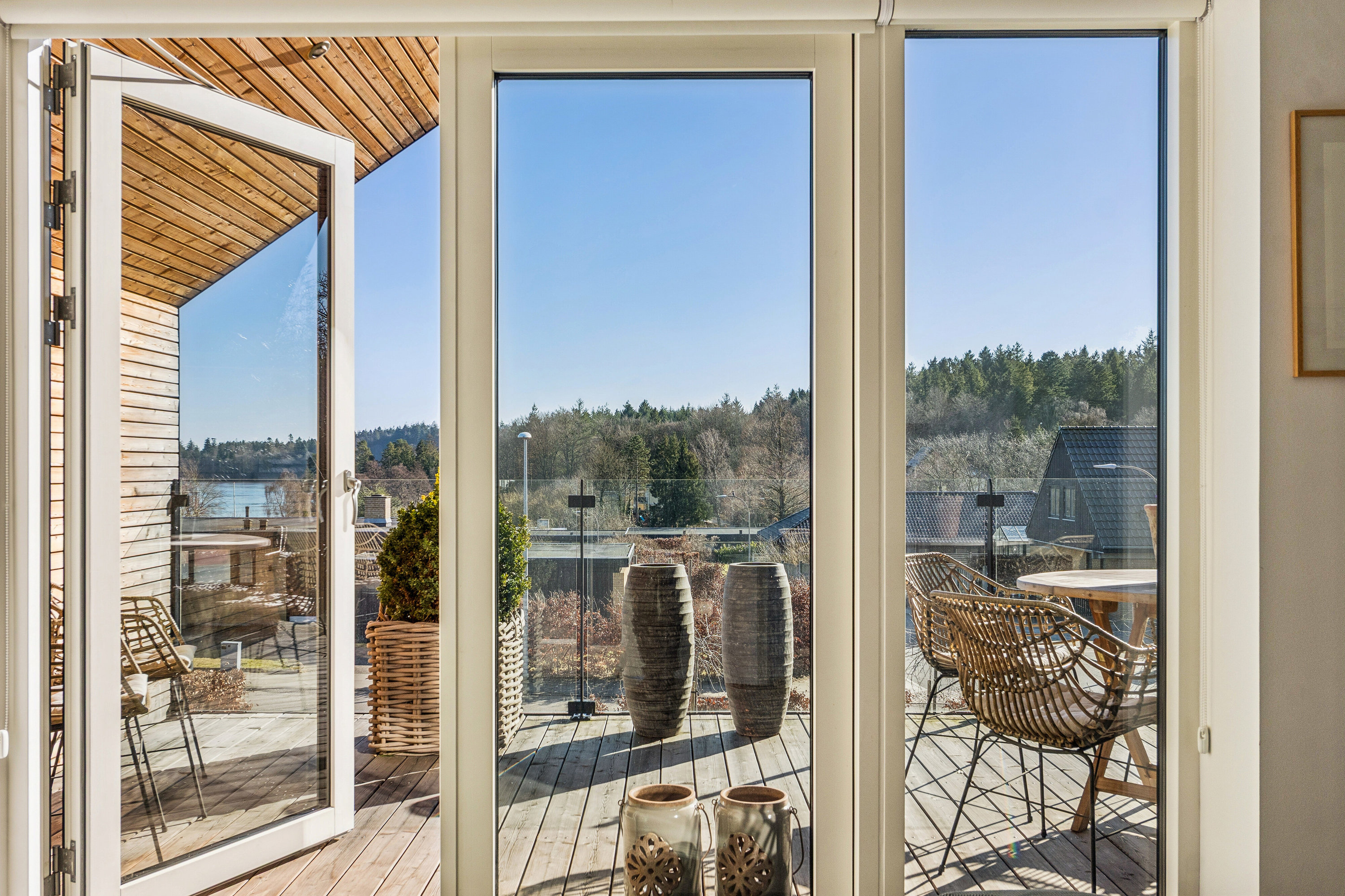 Fremhævet set fra haven billede i fuldskærmstilstand. Billede af Parkvænget 18, 8600 Silkeborg