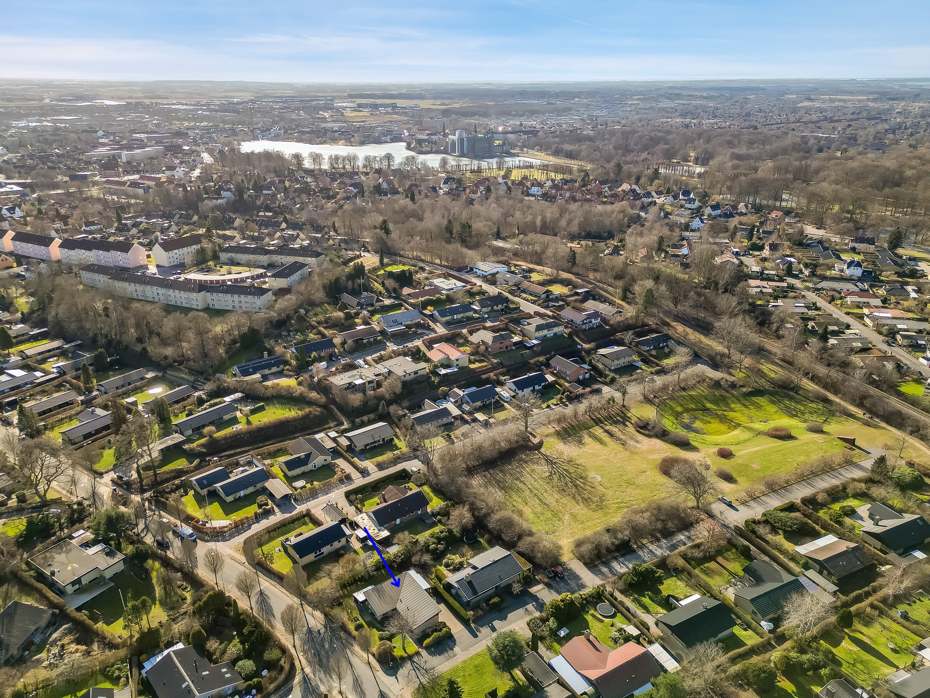 Fremhævet luftfoto billede i fuldskærmstilstand. Billede af Hjortespringet 1, 3400 Hillerød