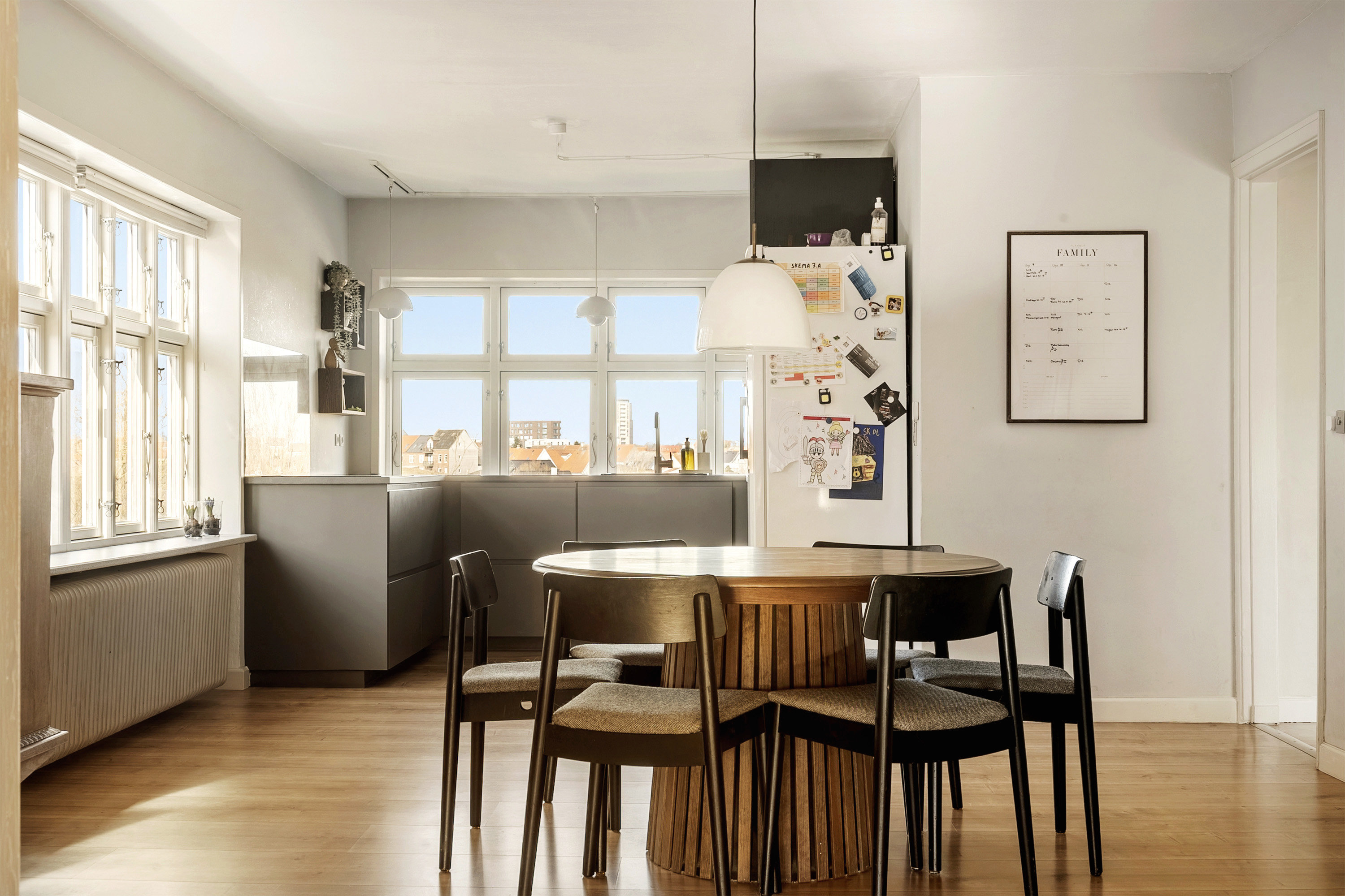 Fremhævet spisekøkken billede i fuldskærmstilstand. Billede af Vibevej 12, Bækkelund, 8700 Horsens