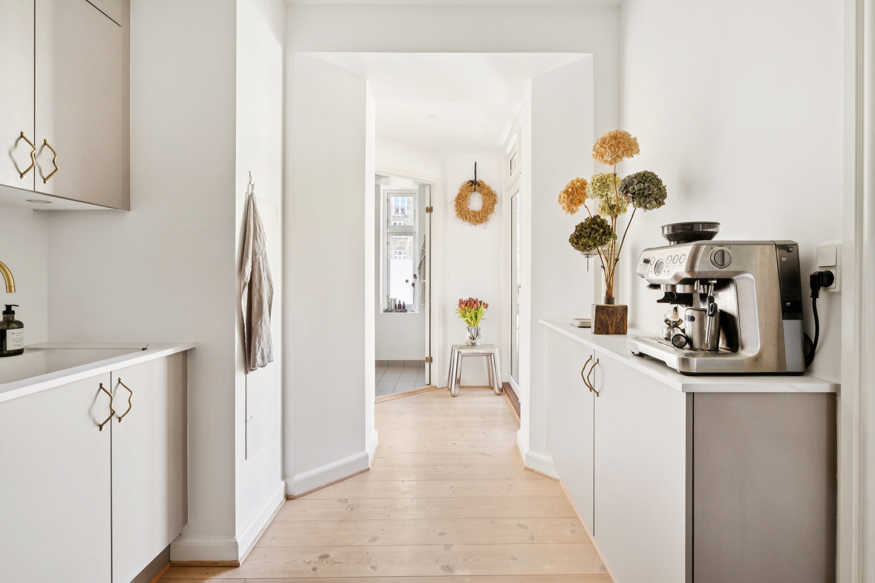 Fremhævet gang billede i fuldskærmstilstand. Billede af Montanagade 58, st.. th., 8000 Aarhus C