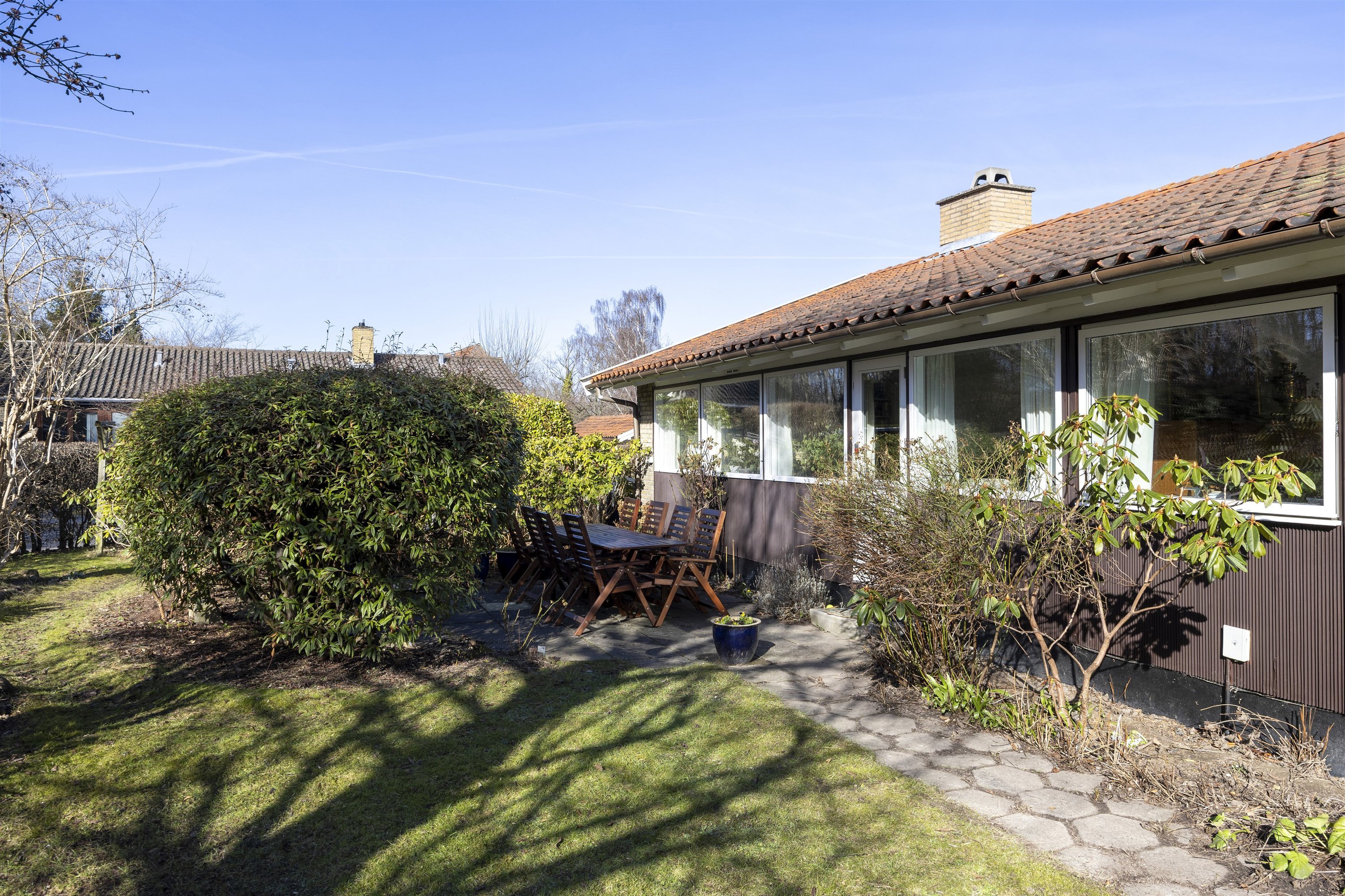 Fremhævet andet billede i fuldskærmstilstand. Billede af Smakkekrogen 3, 2820 Gentofte