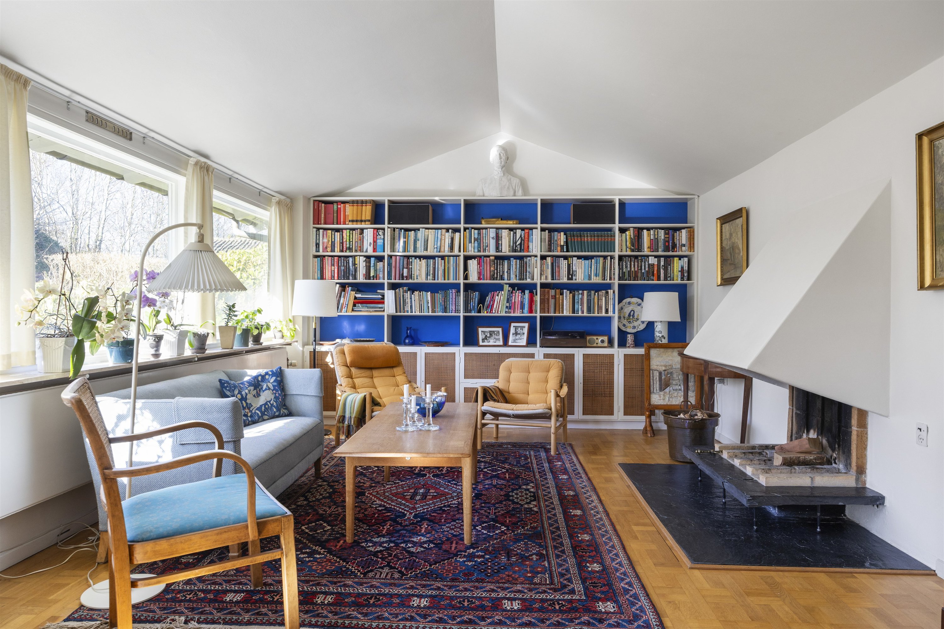 Fremhævet andet billede i fuldskærmstilstand. Billede af Smakkekrogen 3, 2820 Gentofte