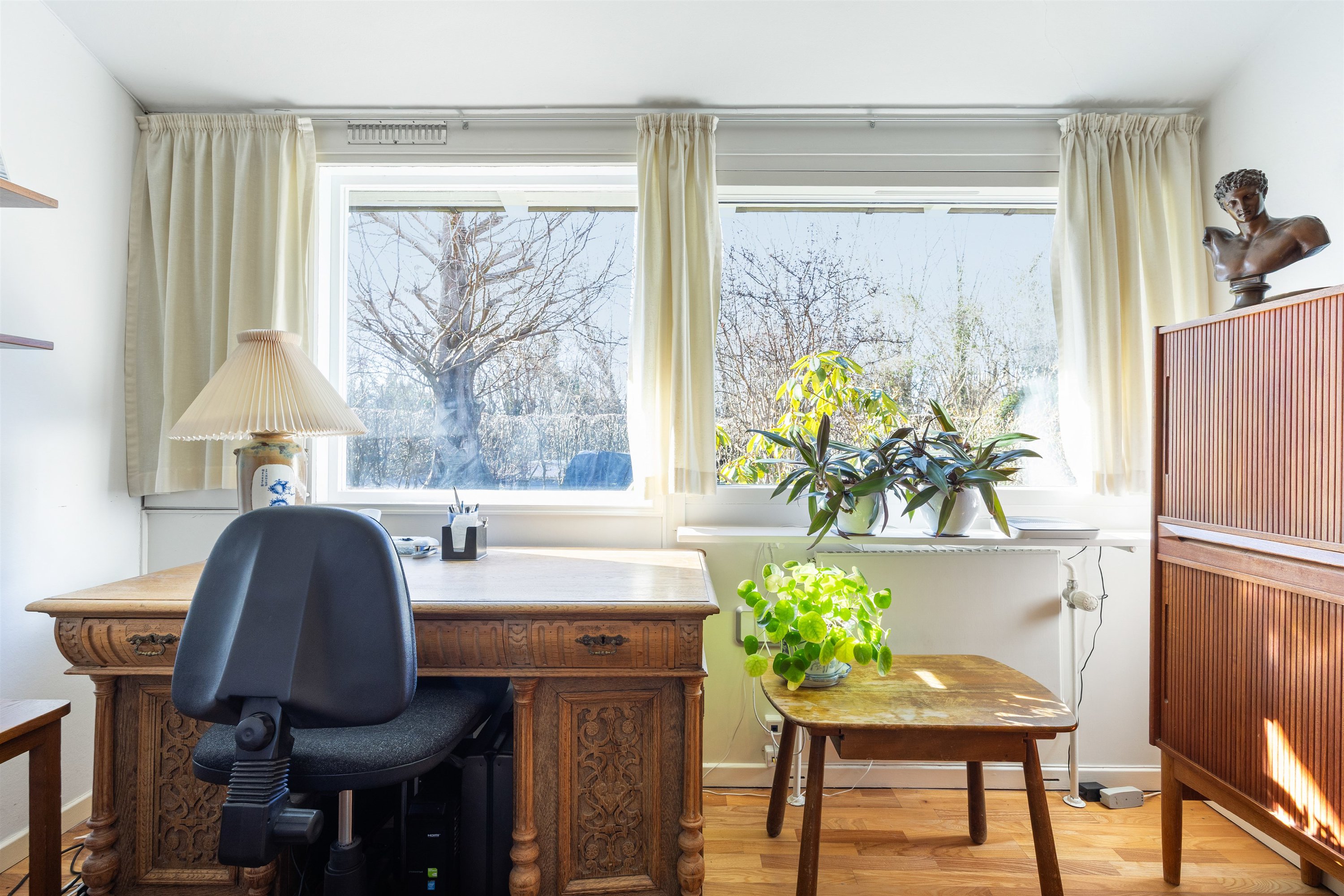 Fremhævet andet billede i fuldskærmstilstand. Billede af Smakkekrogen 3, 2820 Gentofte