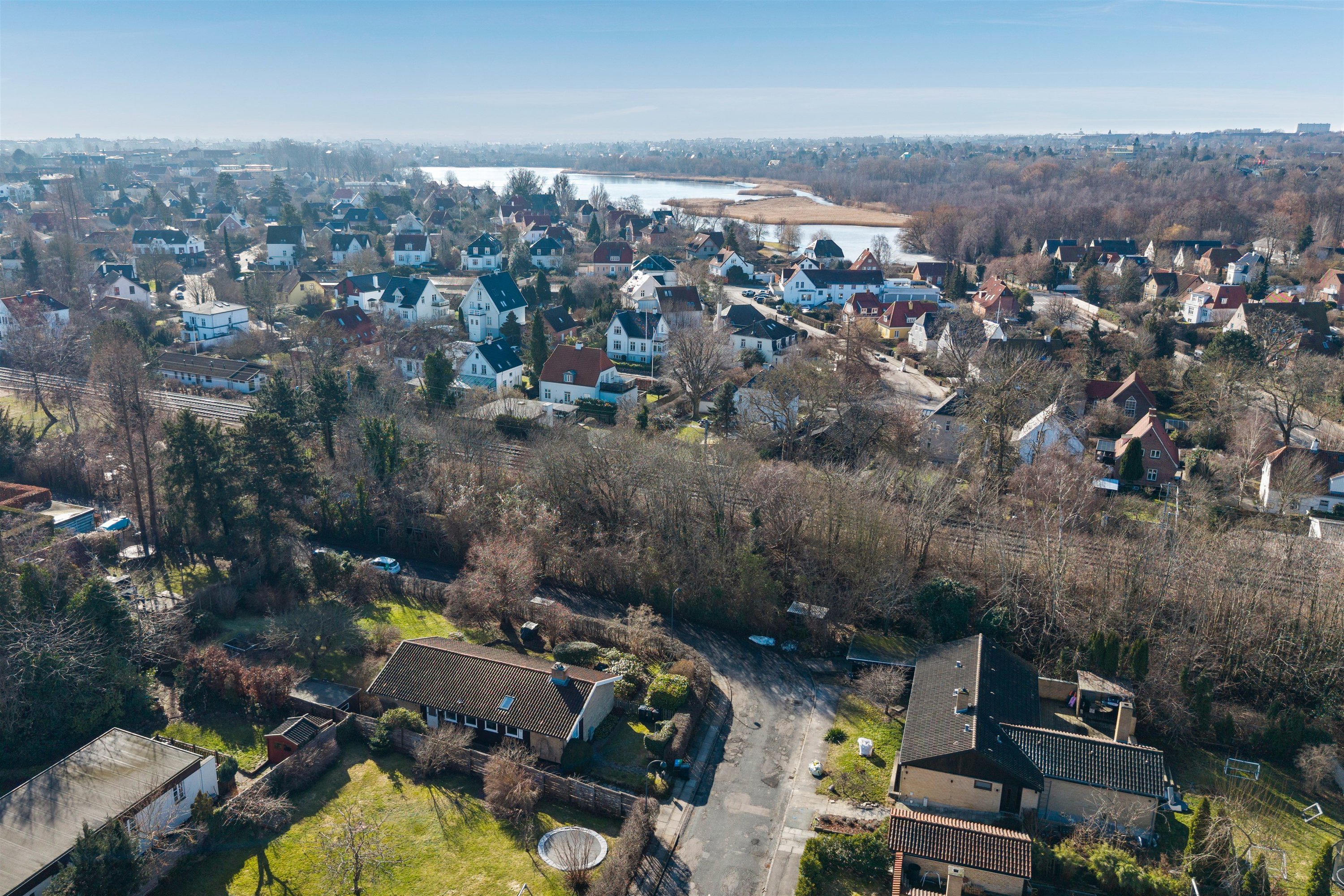 Fremhævet andet billede i fuldskærmstilstand. Billede af Smakkekrogen 3, 2820 Gentofte
