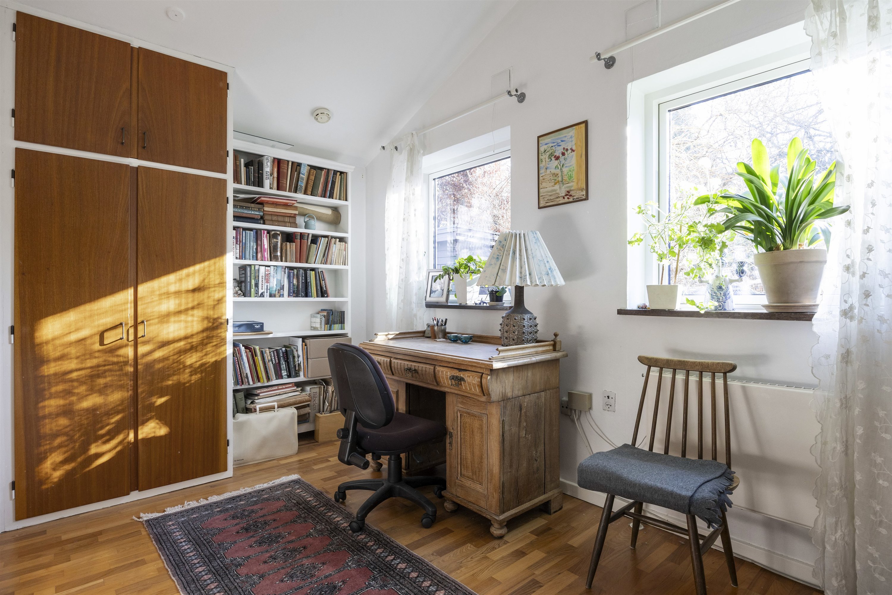 Fremhævet andet billede i fuldskærmstilstand. Billede af Smakkekrogen 3, 2820 Gentofte