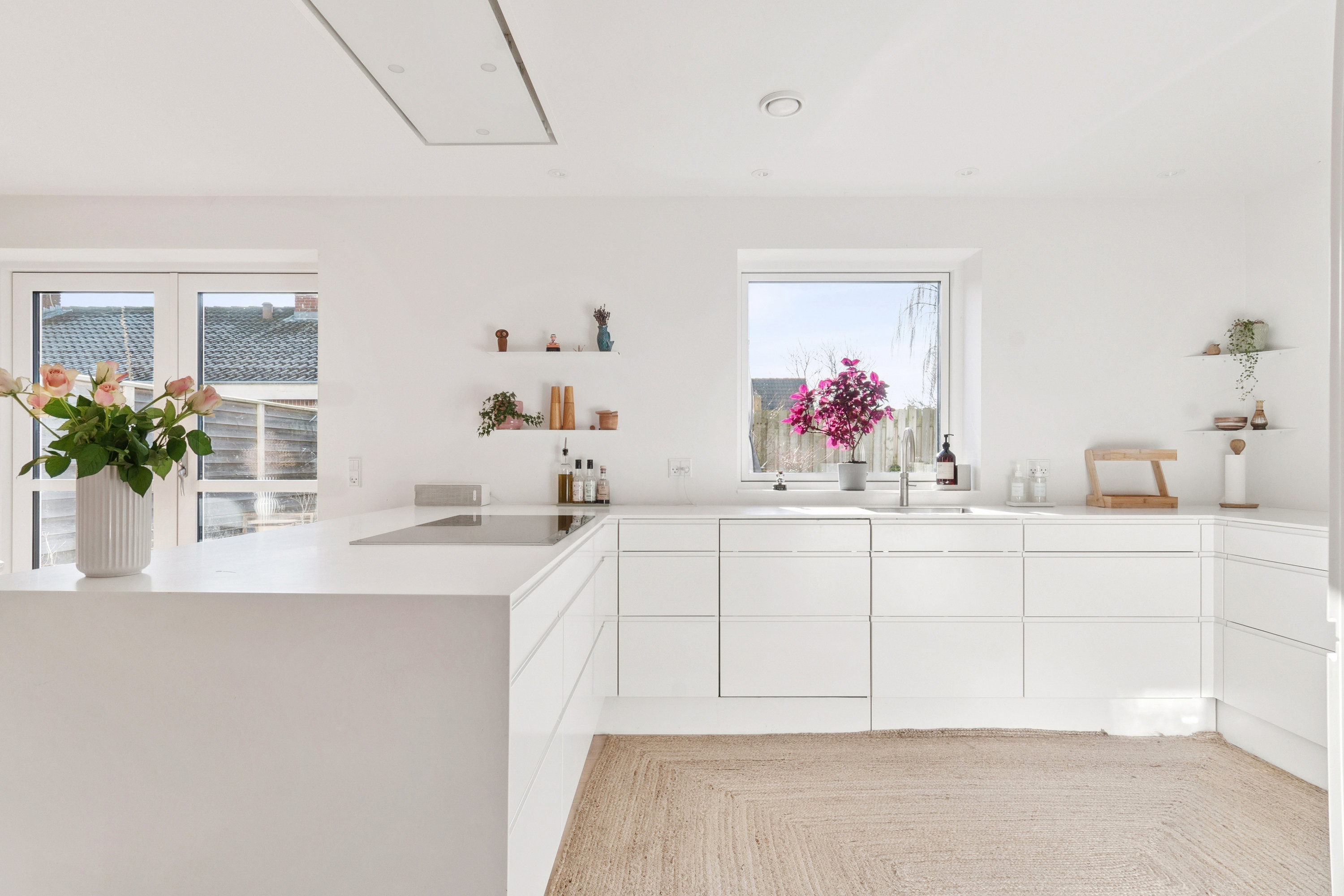 Fremhævet køkken billede i fuldskærmstilstand. Billede af Akacievej 8A, 2791 Dragør