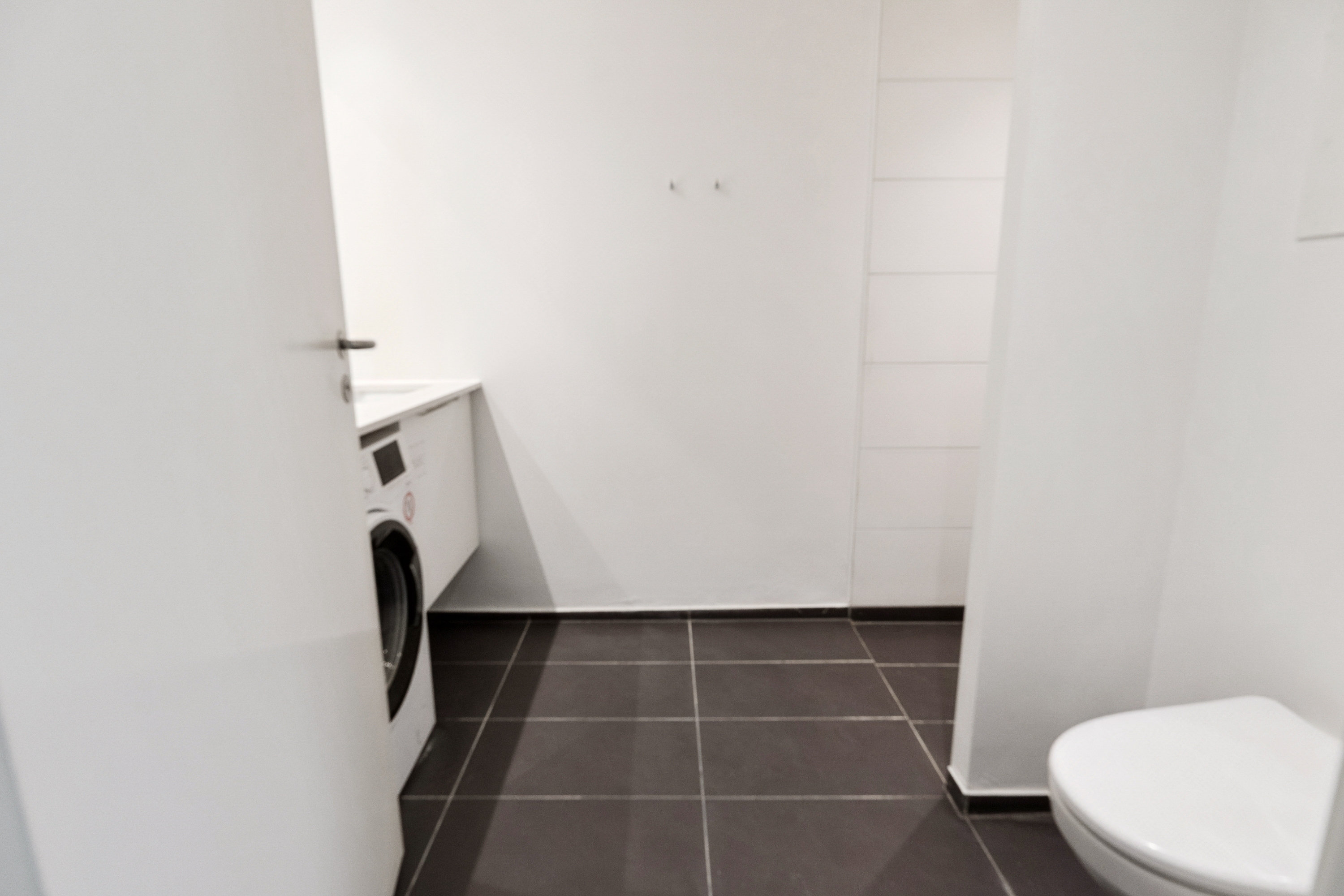 Fremhævet badeværelse billede i fuldskærmstilstand. Billede af Venøgade 24, st.. mf., 2100 København Ø