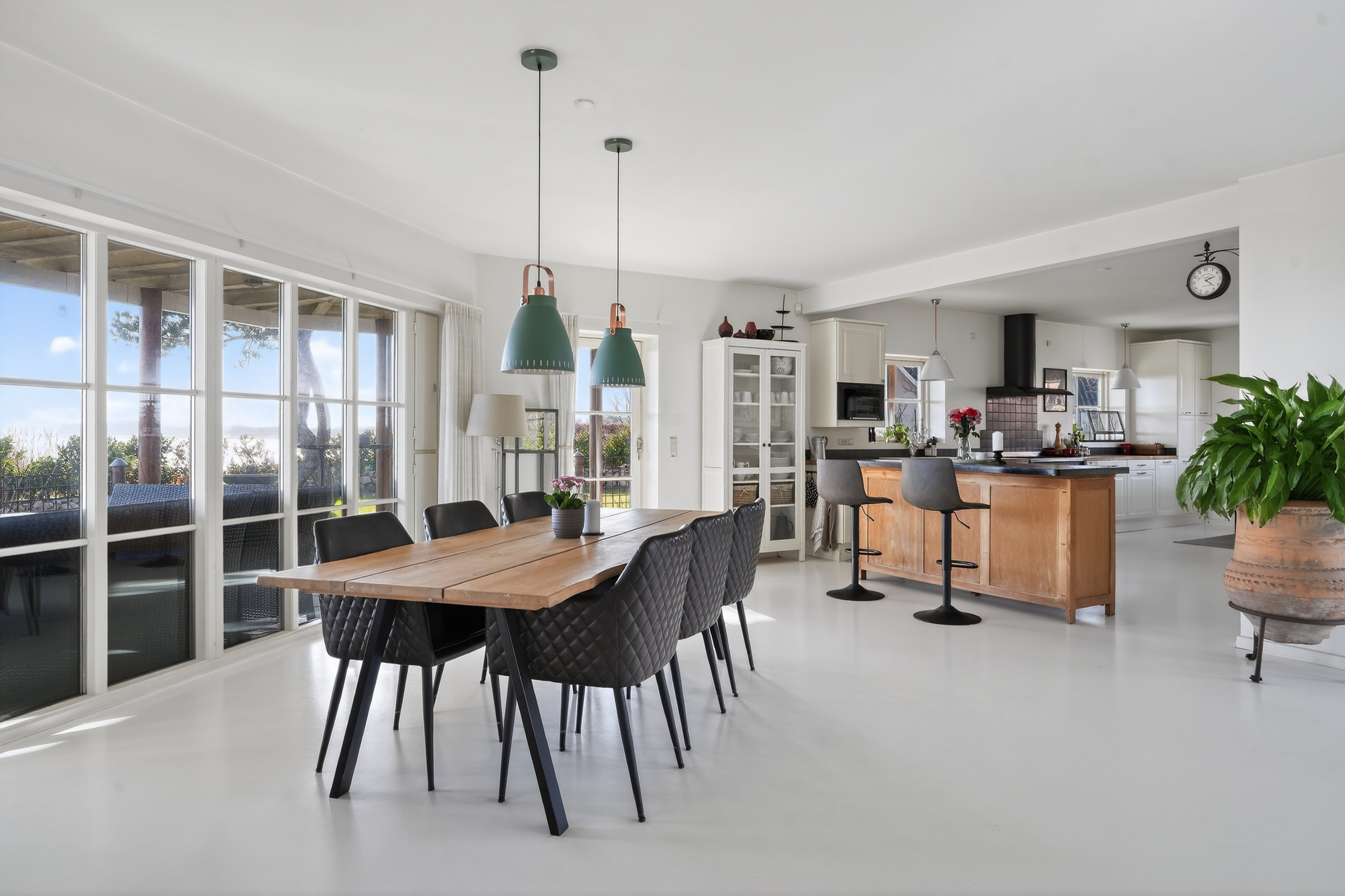 Fremhævet spisestue billede i fuldskærmstilstand. Billede af Toldbodvej 50, 4581 Rørvig