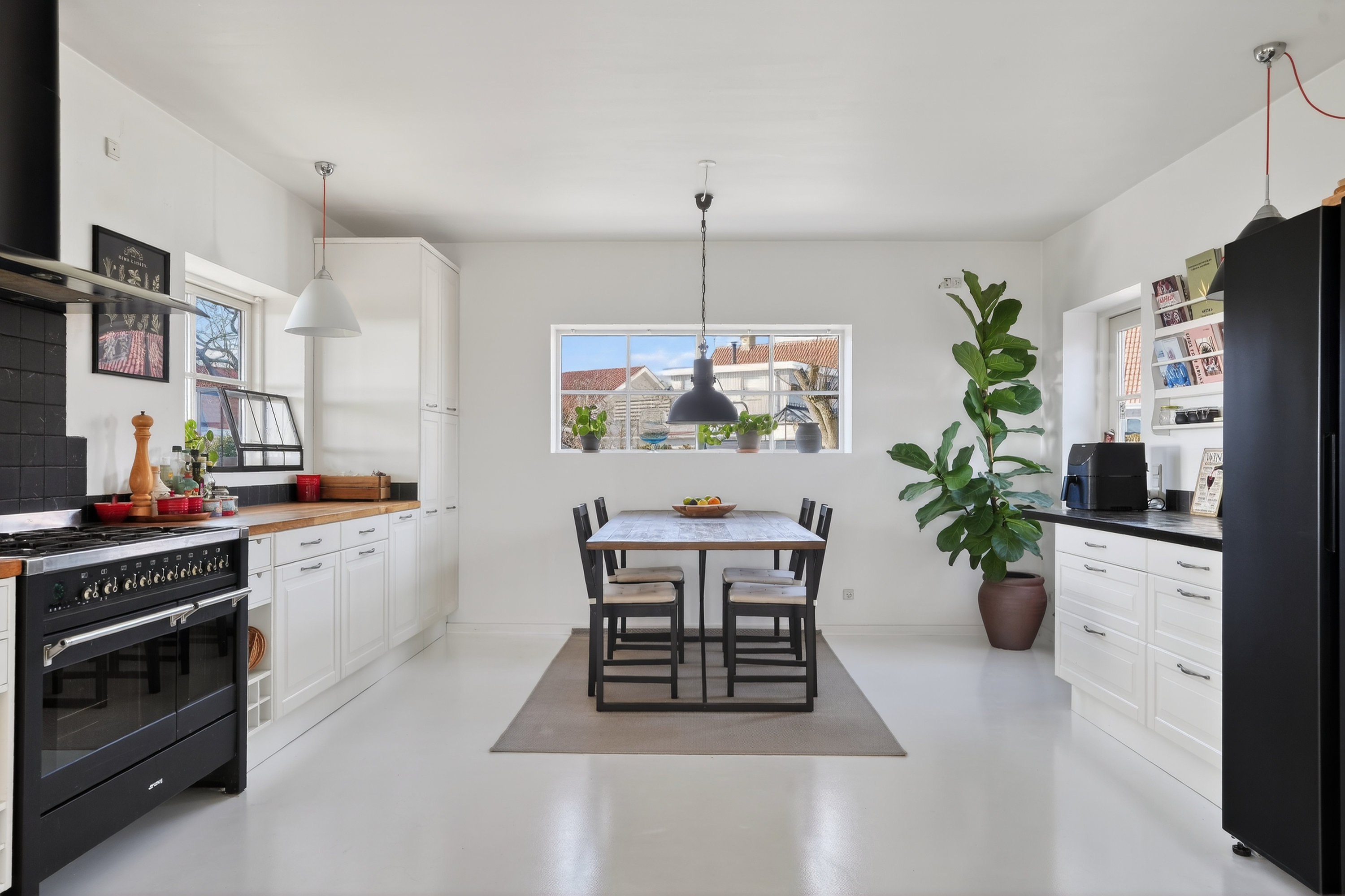 Fremhævet køkken billede i fuldskærmstilstand. Billede af Toldbodvej 50, 4581 Rørvig