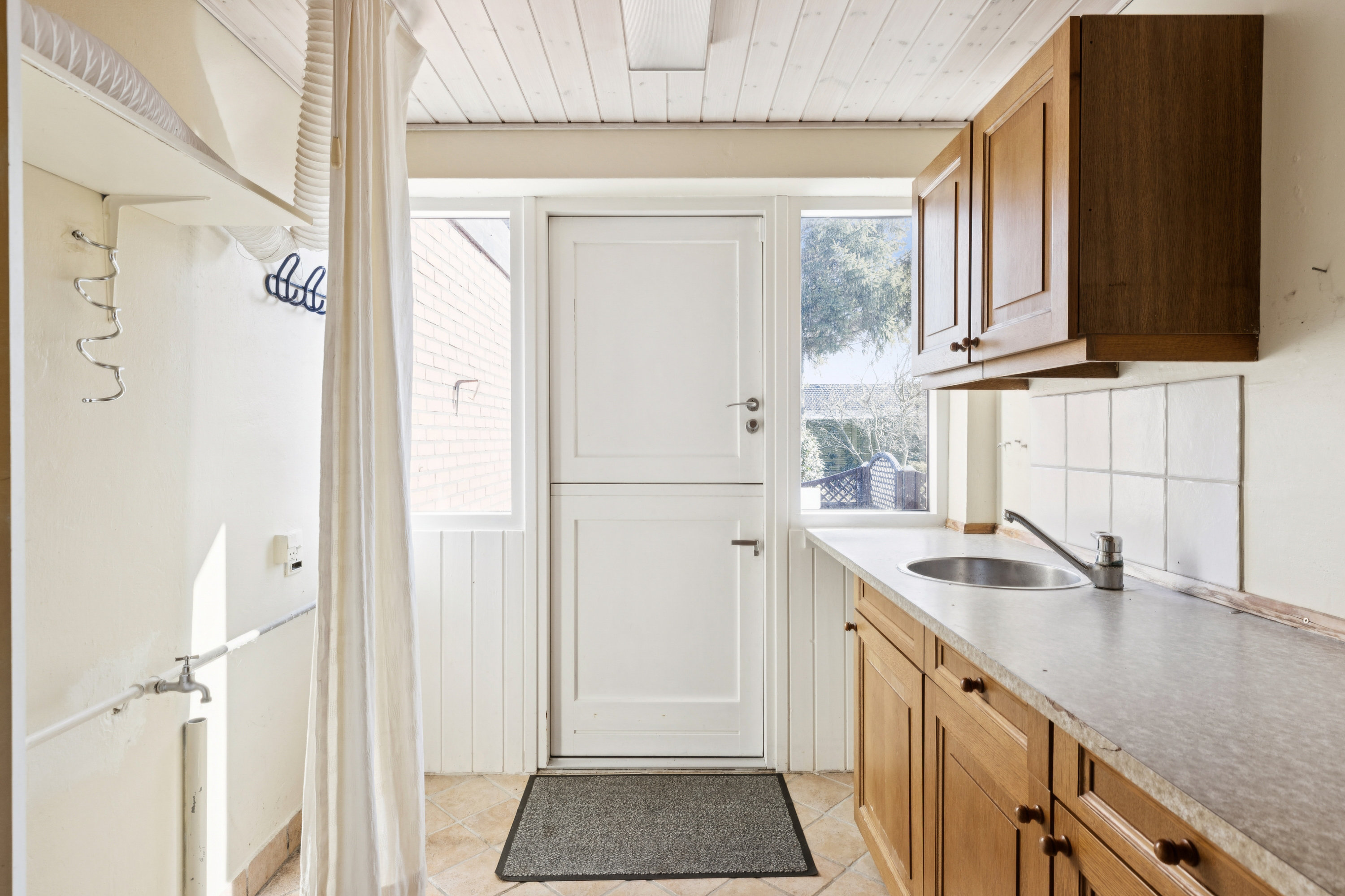 Fremhævet køkken billede i fuldskærmstilstand. Billede af Gl Åvej 17, 6760 Ribe