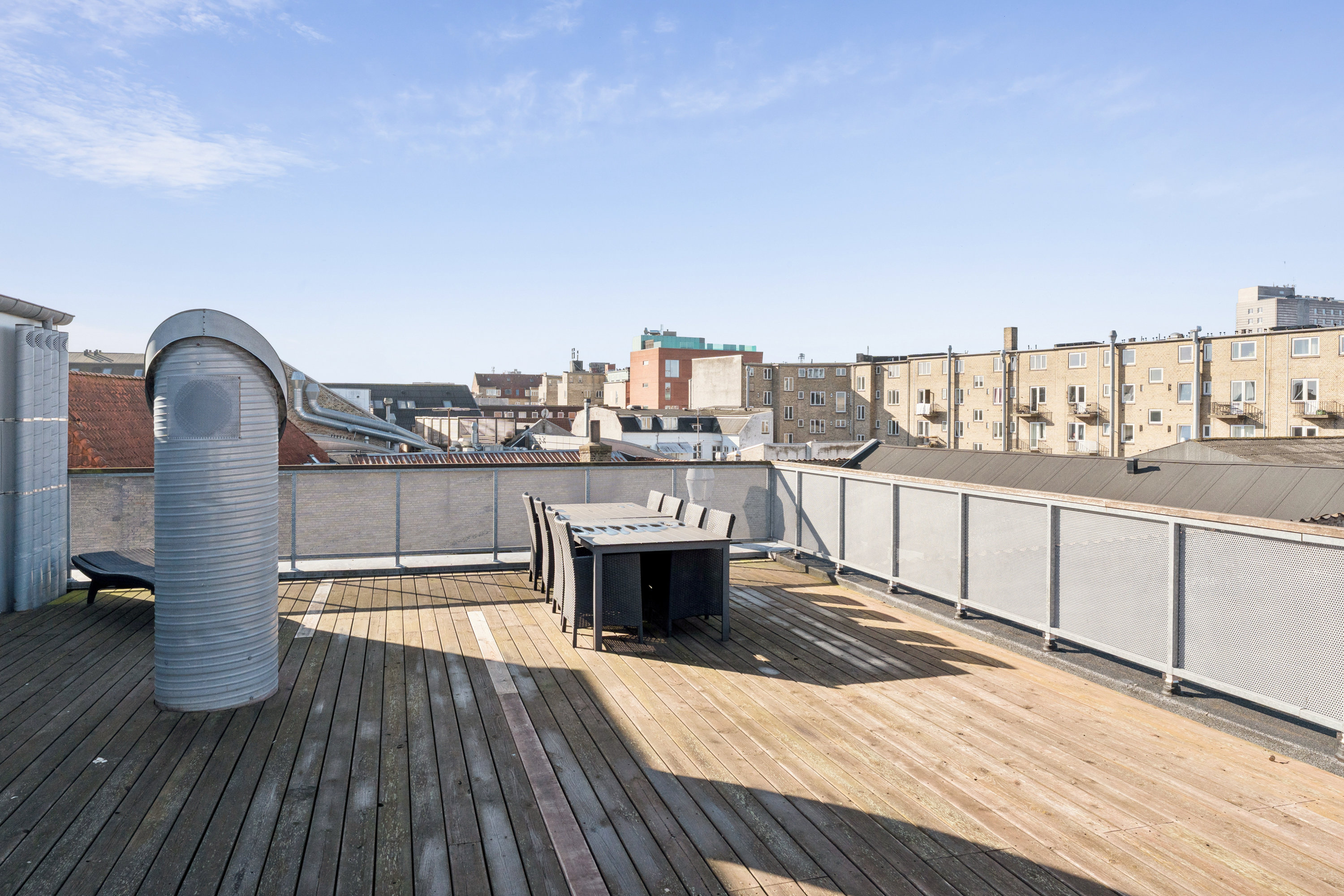 Fremhævet andet billede i fuldskærmstilstand. Billede af Vesterå 9, 3. 3., 9000 Aalborg