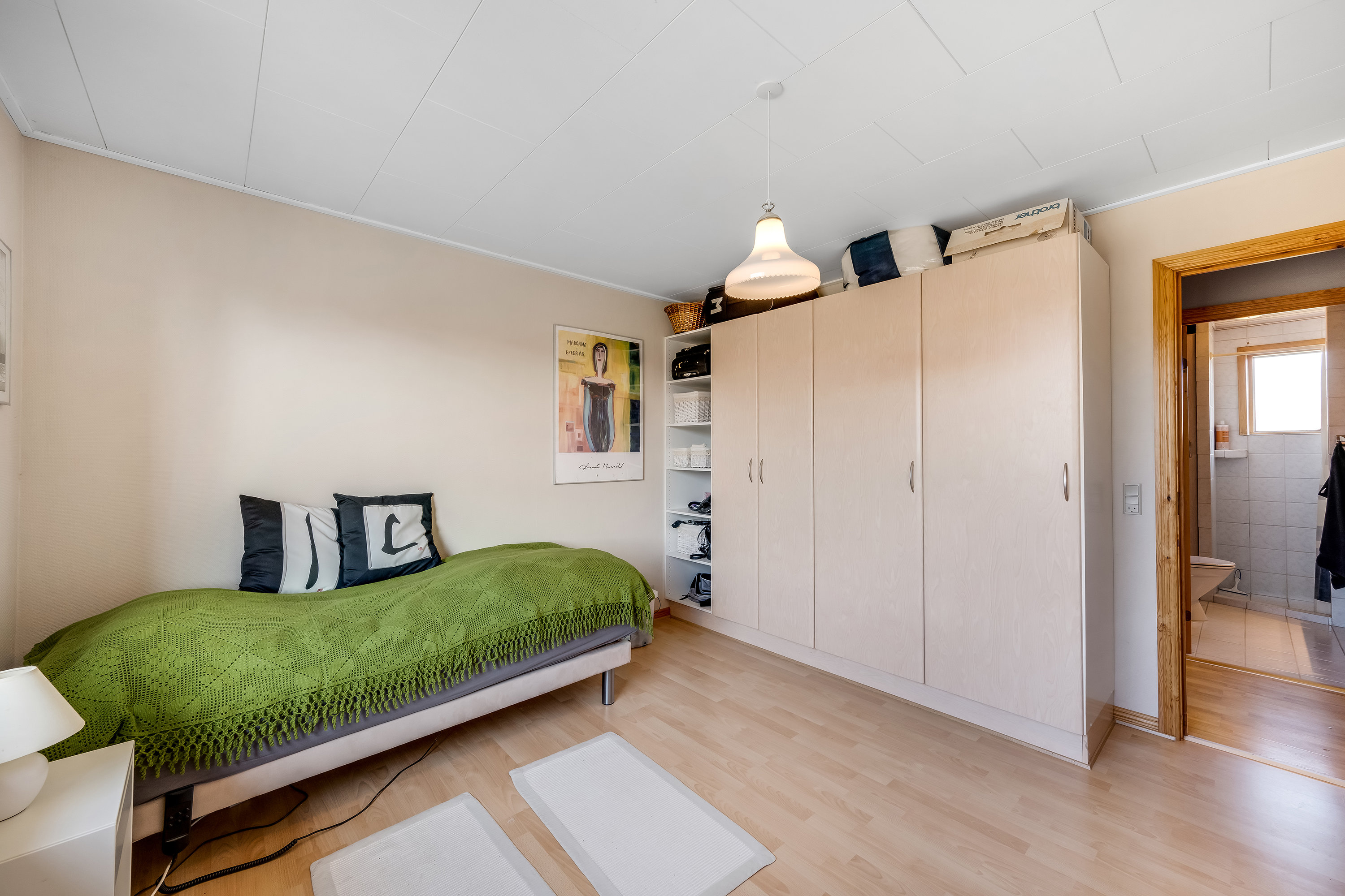 Fremhævet soveværelse billede i fuldskærmstilstand. Billede af Kappelhøj 7, 6950 Ringkøbing