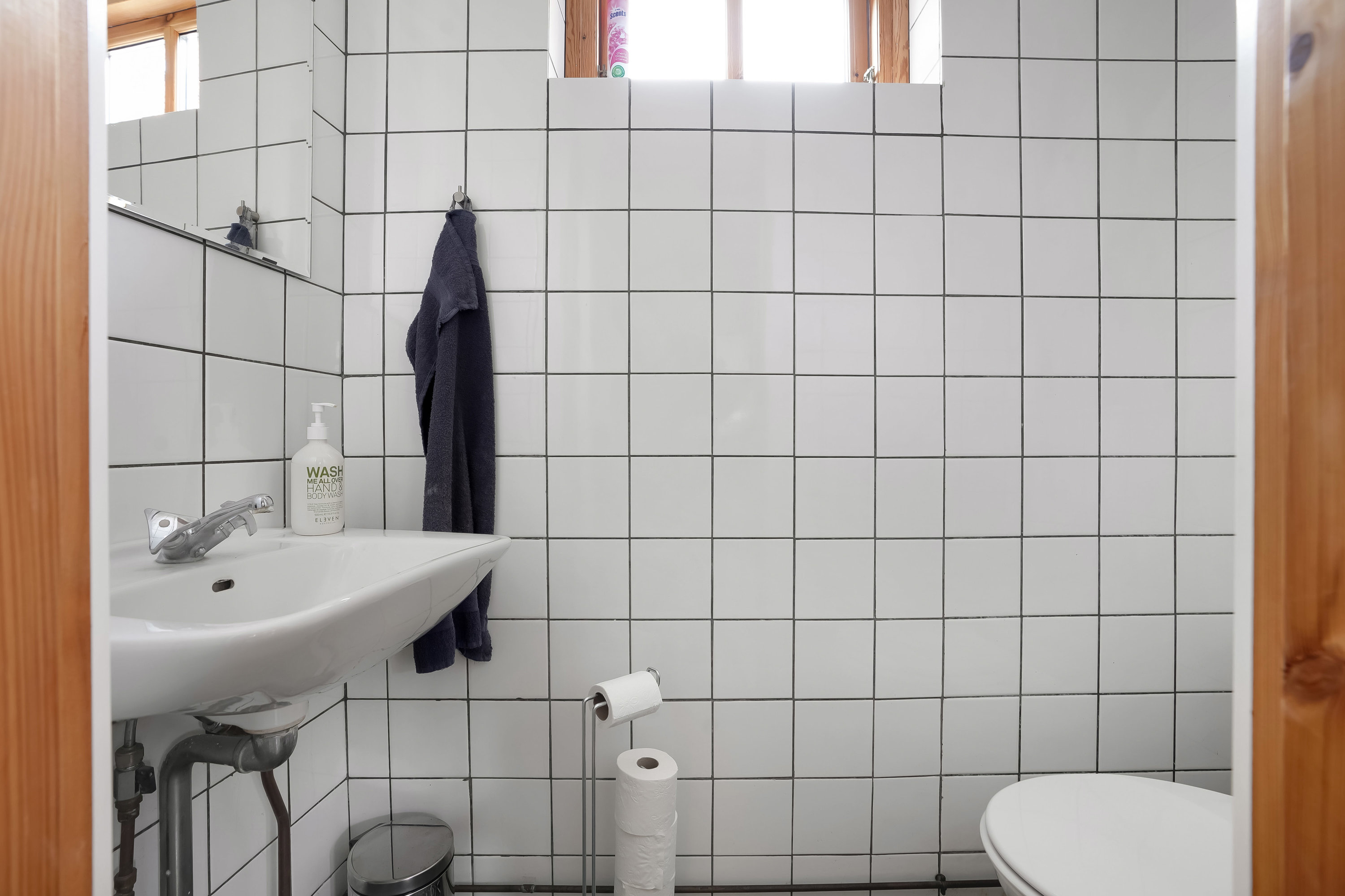 Fremhævet toilet billede i fuldskærmstilstand. Billede af Teglgårdsvej 2A, 5500 Middelfart