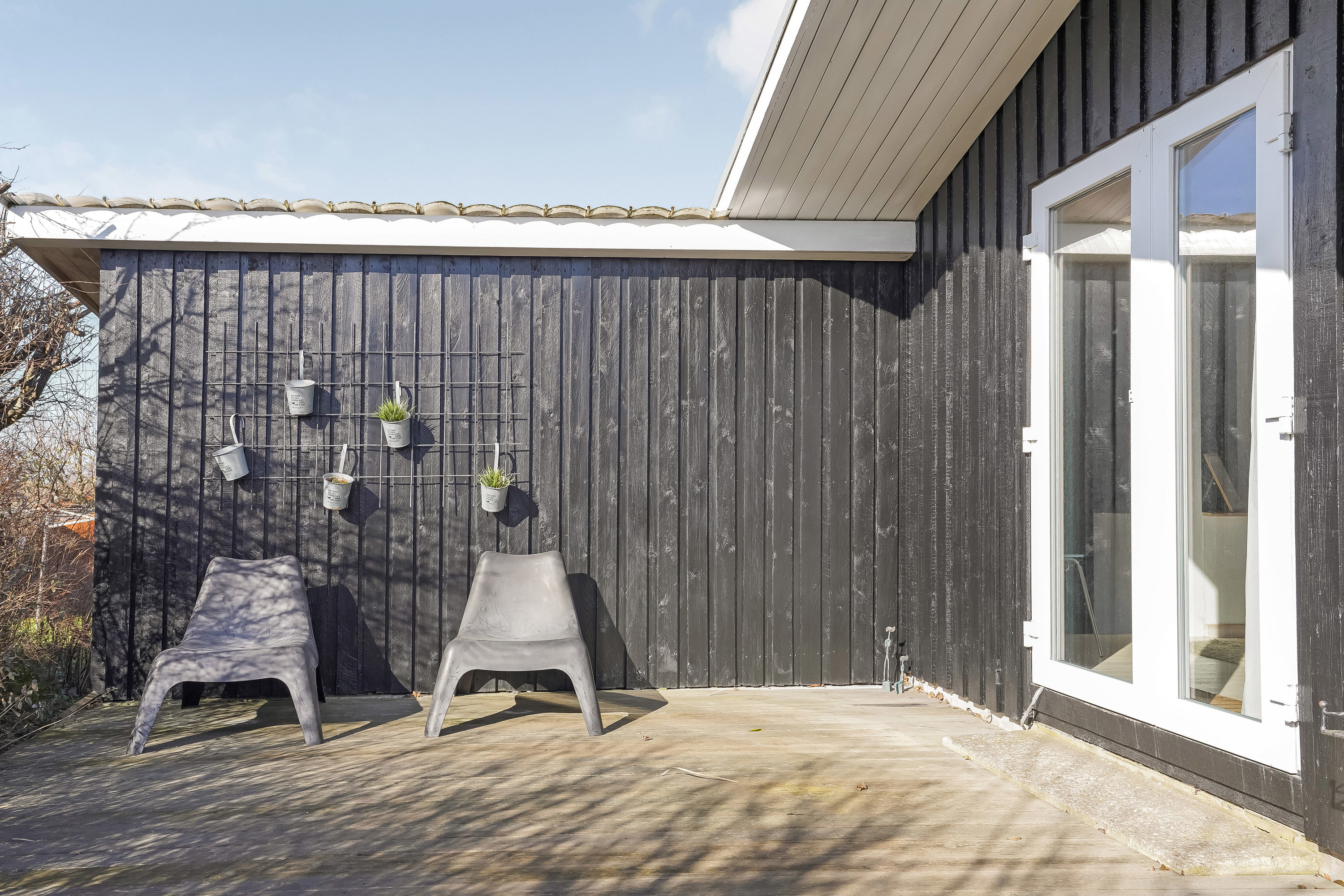 Fremhævet terrasse billede i fuldskærmstilstand. Billede af Kløvervej 50, 5300 Kerteminde