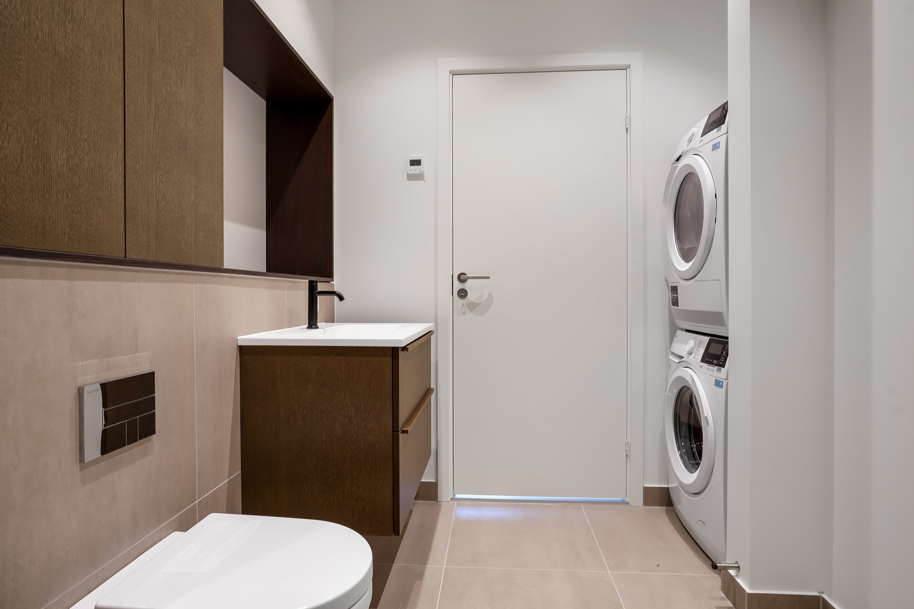 Fremhævet toilet billede i fuldskærmstilstand. Billede af Hollænderen 14, 3. 5., Dalum, 5250 Odense SV