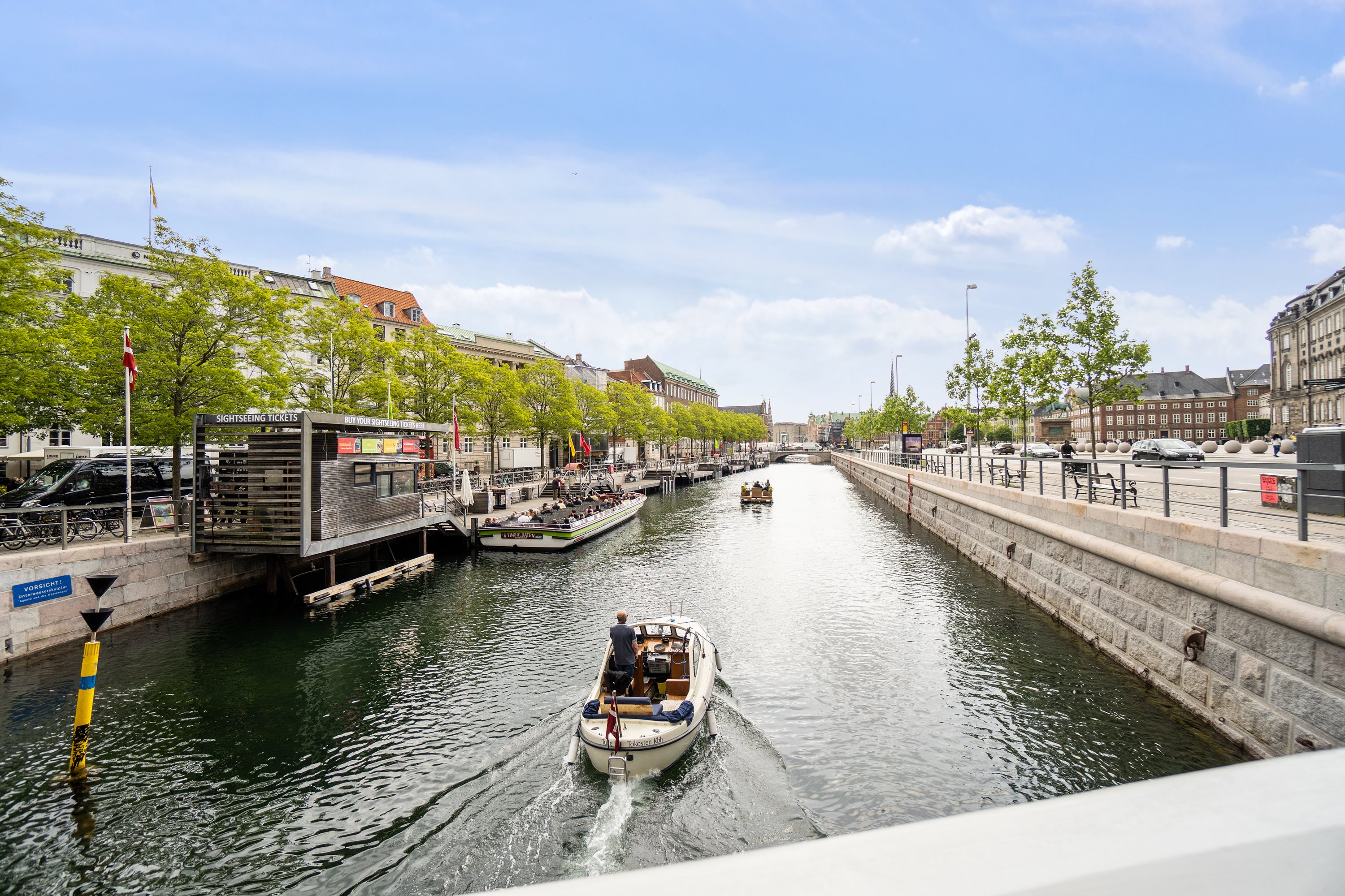 Fremhævet andet billede i fuldskærmstilstand. Billede af Gammel Strand 38, 1., 1202 København K