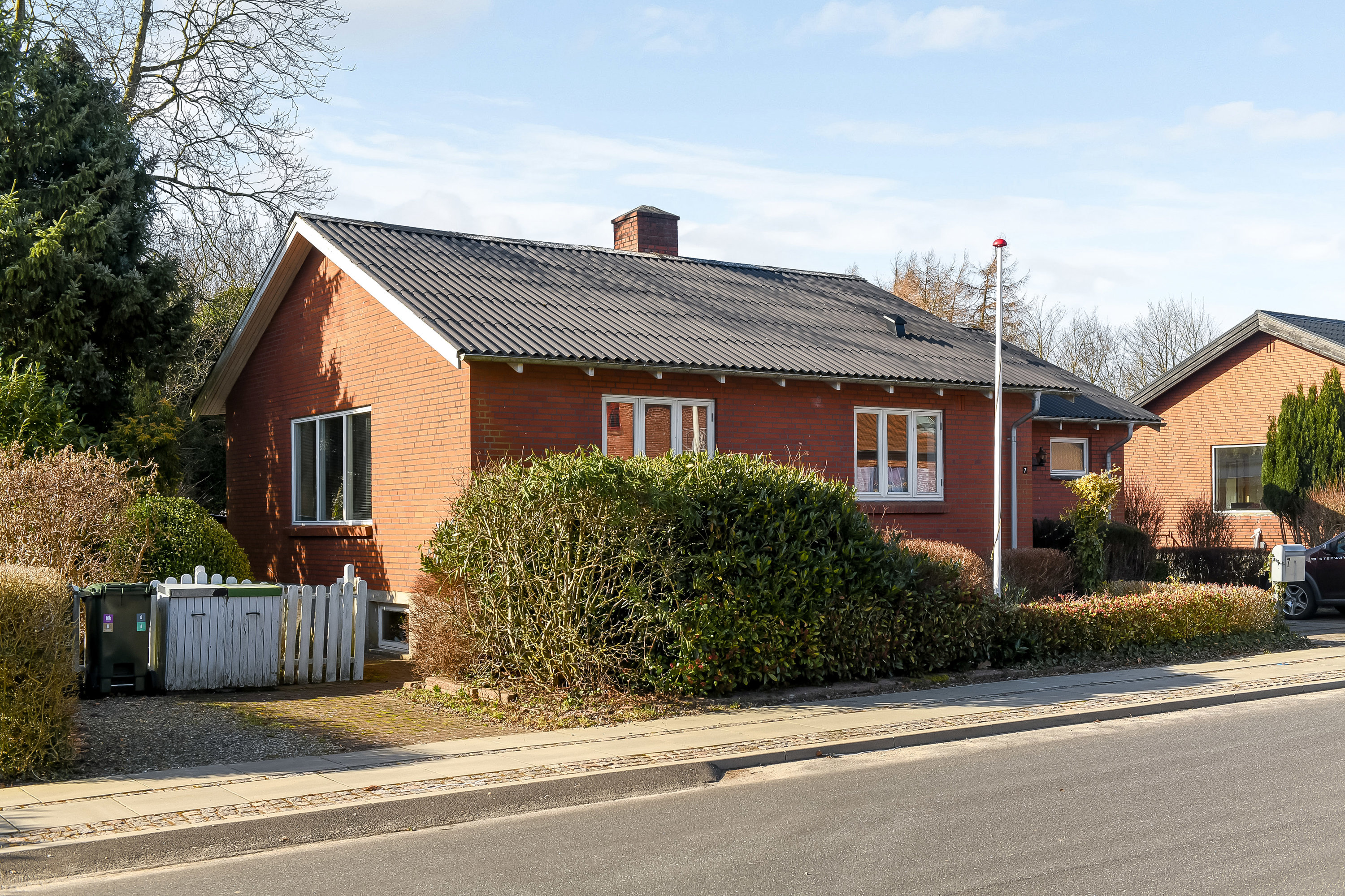 Fremhævet ejendommen billede i fuldskærmstilstand. Billede af Løvlundvej 7, 7250 Hejnsvig