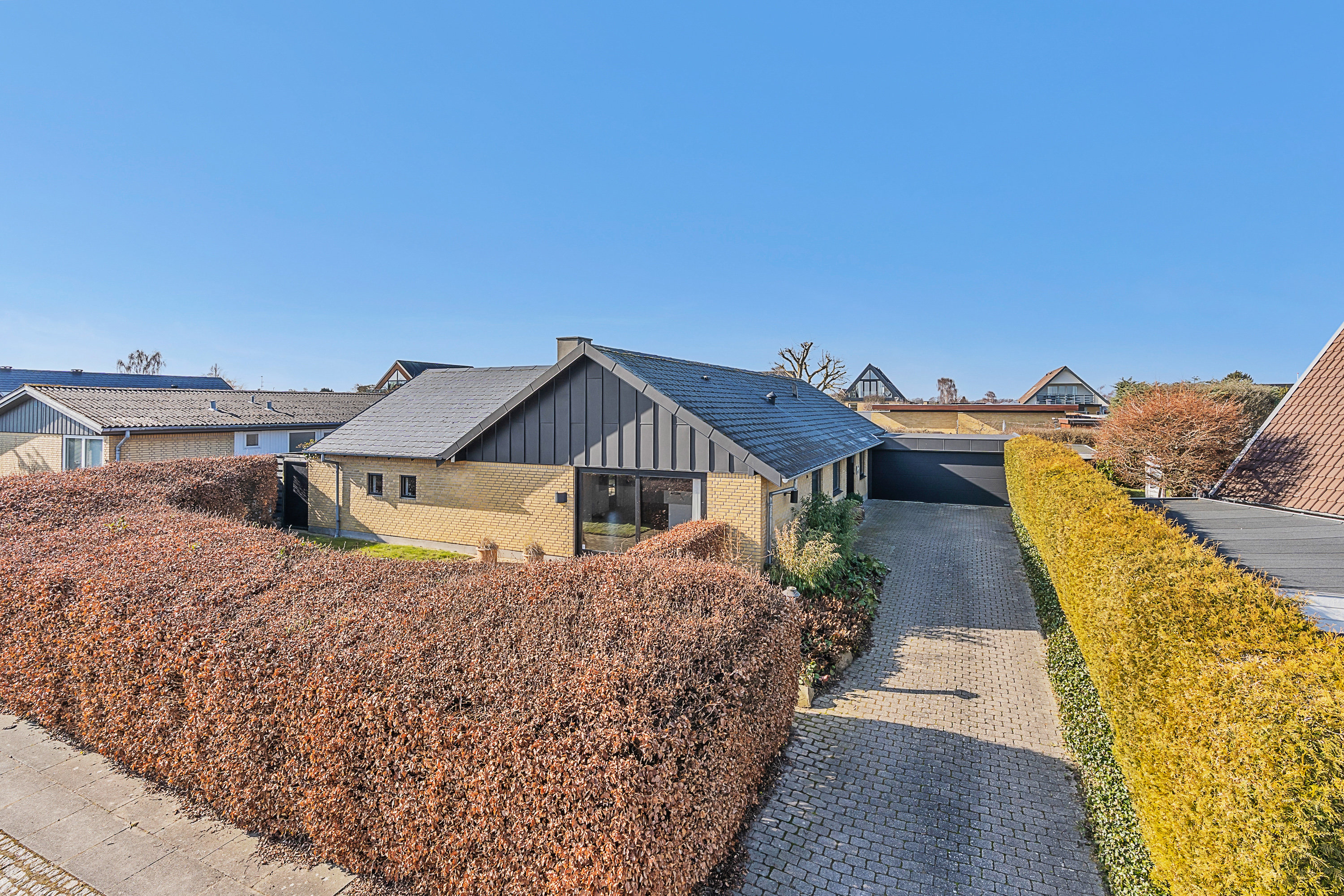 Fremhævet  billede i fuldskærmstilstand. Billede af Toftesvinget 18, 8250 Egå