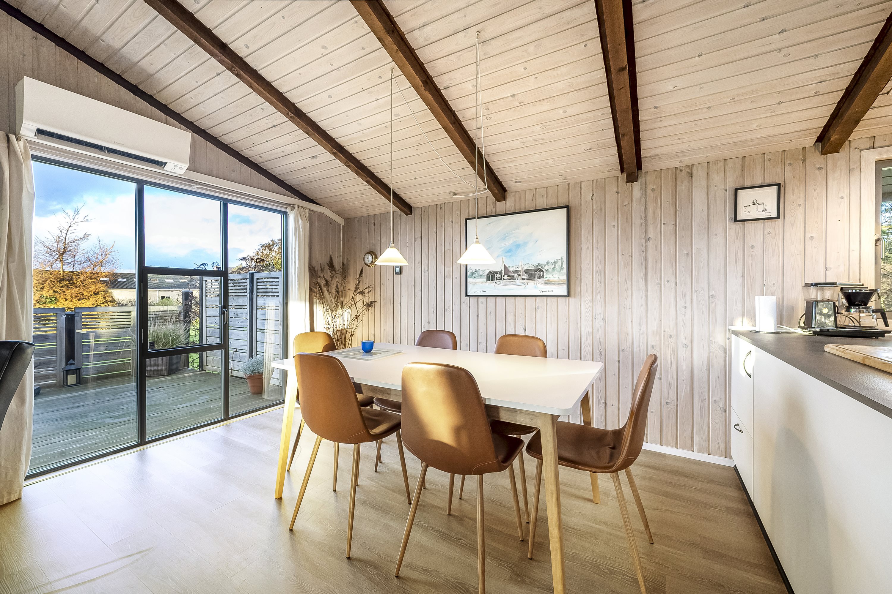 Fremhævet køkken alrum billede i fuldskærmstilstand. Billede af Sivvænget 44, Stauning, 6900 Skjern