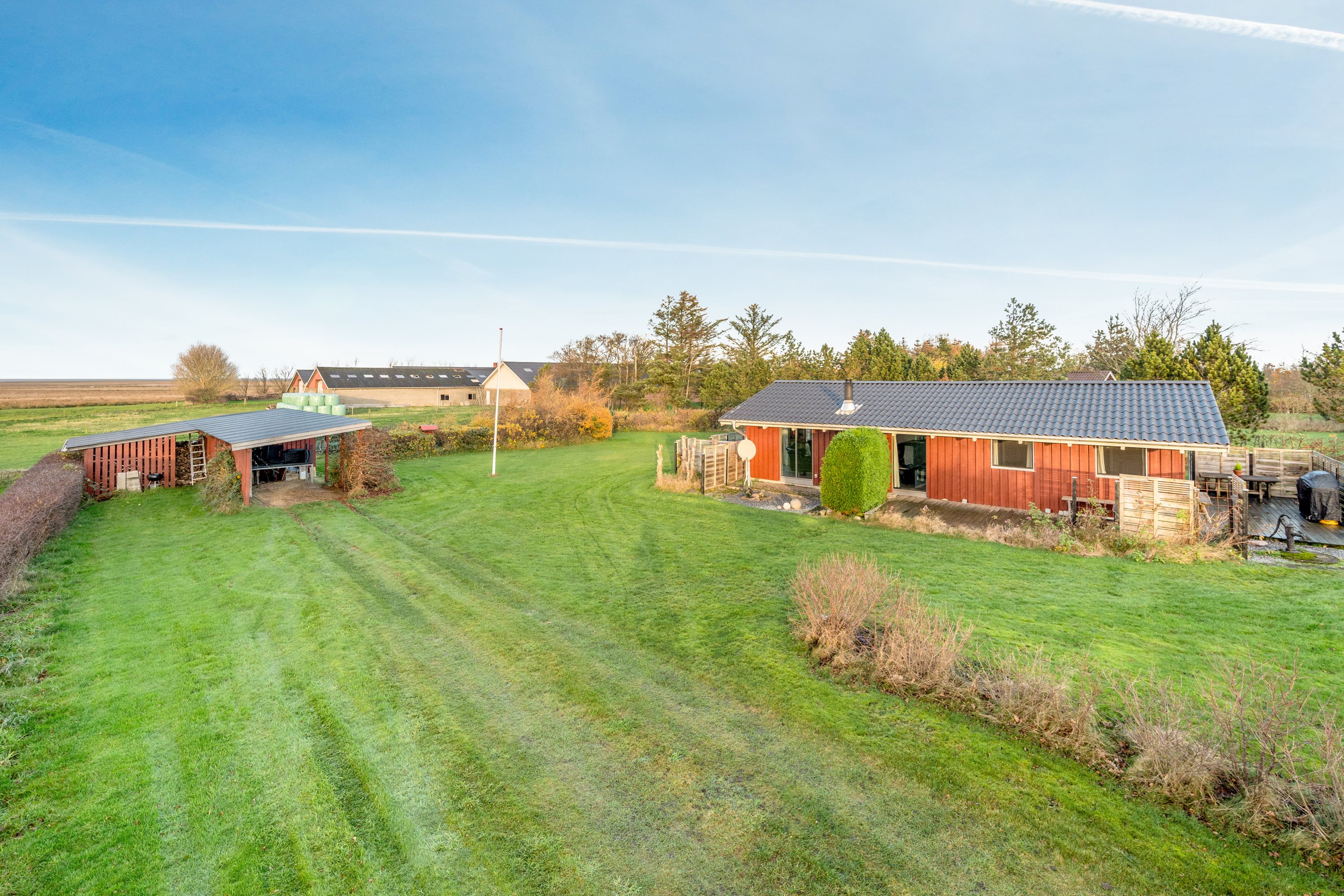 Fremhævet facade billede i fuldskærmstilstand. Billede af Sivvænget 44, Stauning, 6900 Skjern