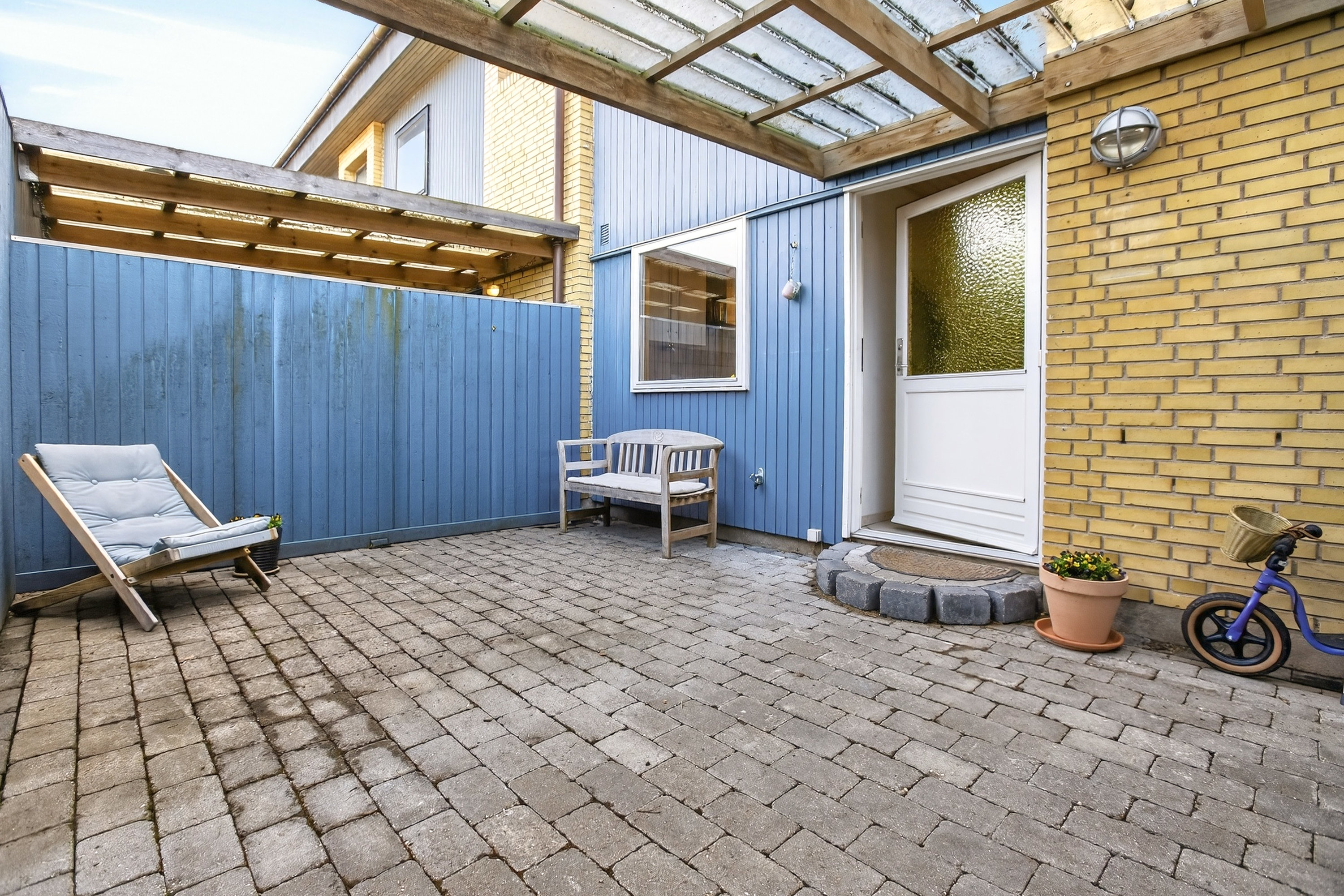 Fremhævet facade billede i fuldskærmstilstand. Billede af Georginehaven 44, Smørumnedre, 2765 Smørum