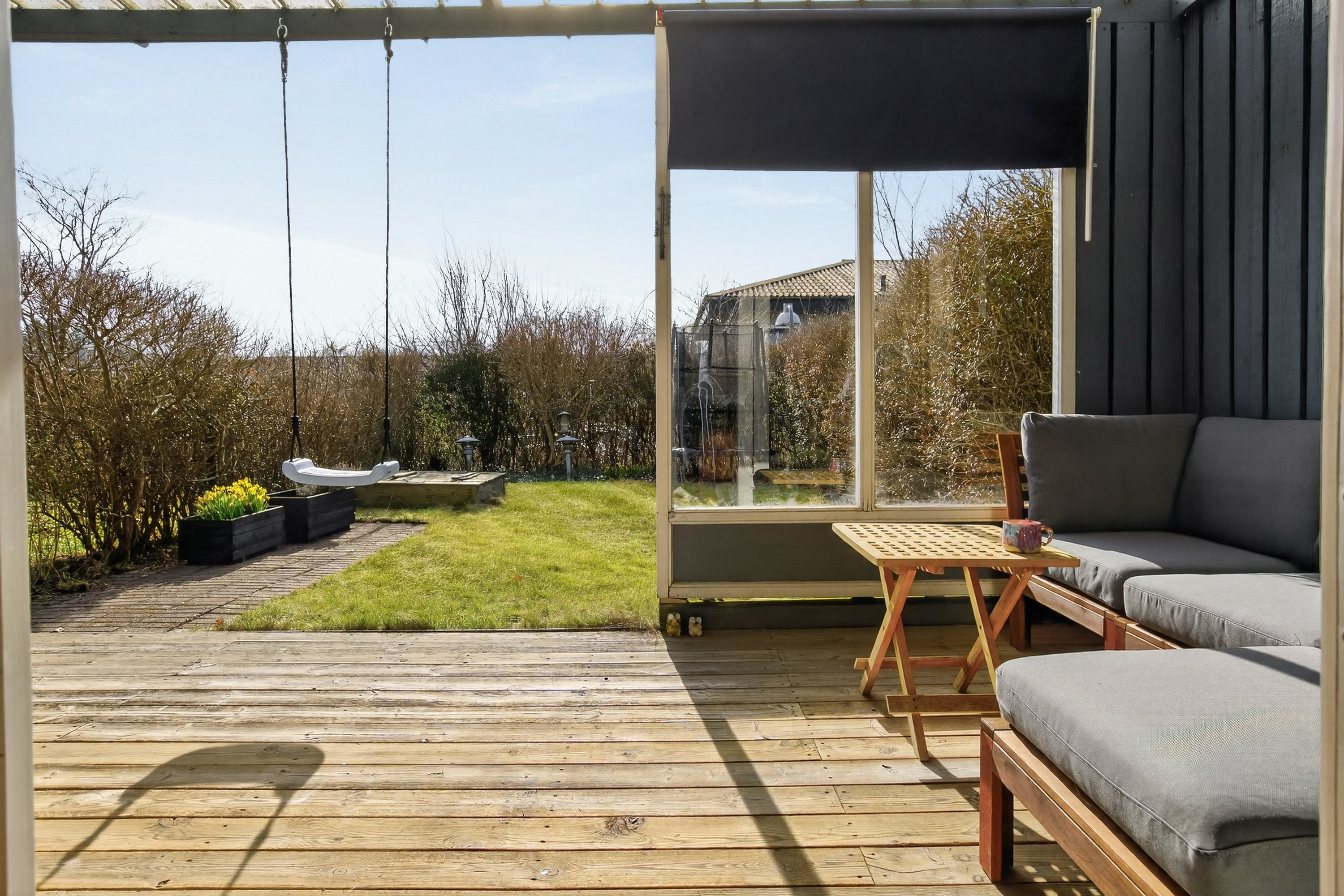 Fremhævet terrasse billede i fuldskærmstilstand. Billede af Georginehaven 44, Smørumnedre, 2765 Smørum