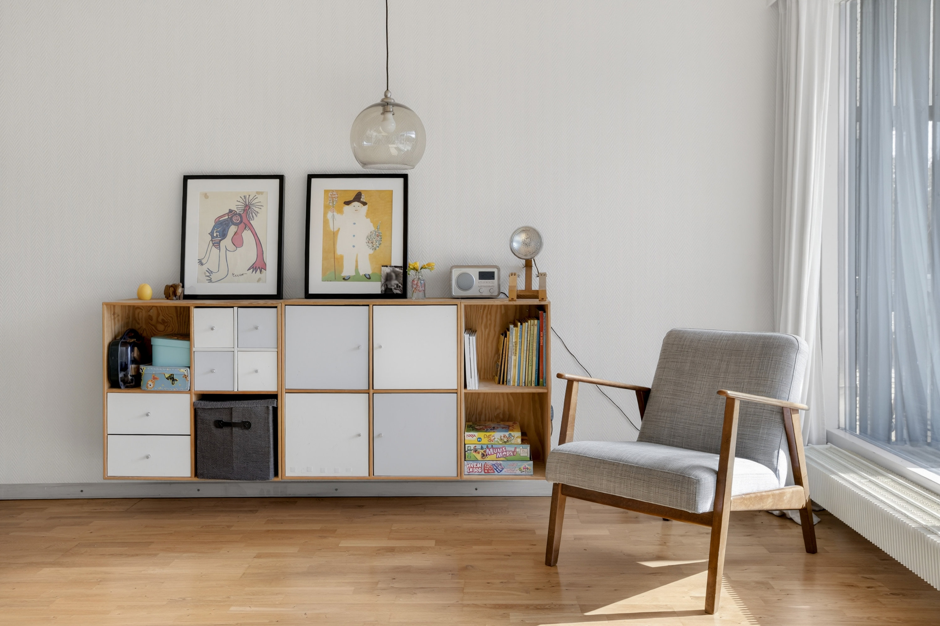 Fremhævet stue billede i fuldskærmstilstand. Billede af Georginehaven 44, Smørumnedre, 2765 Smørum