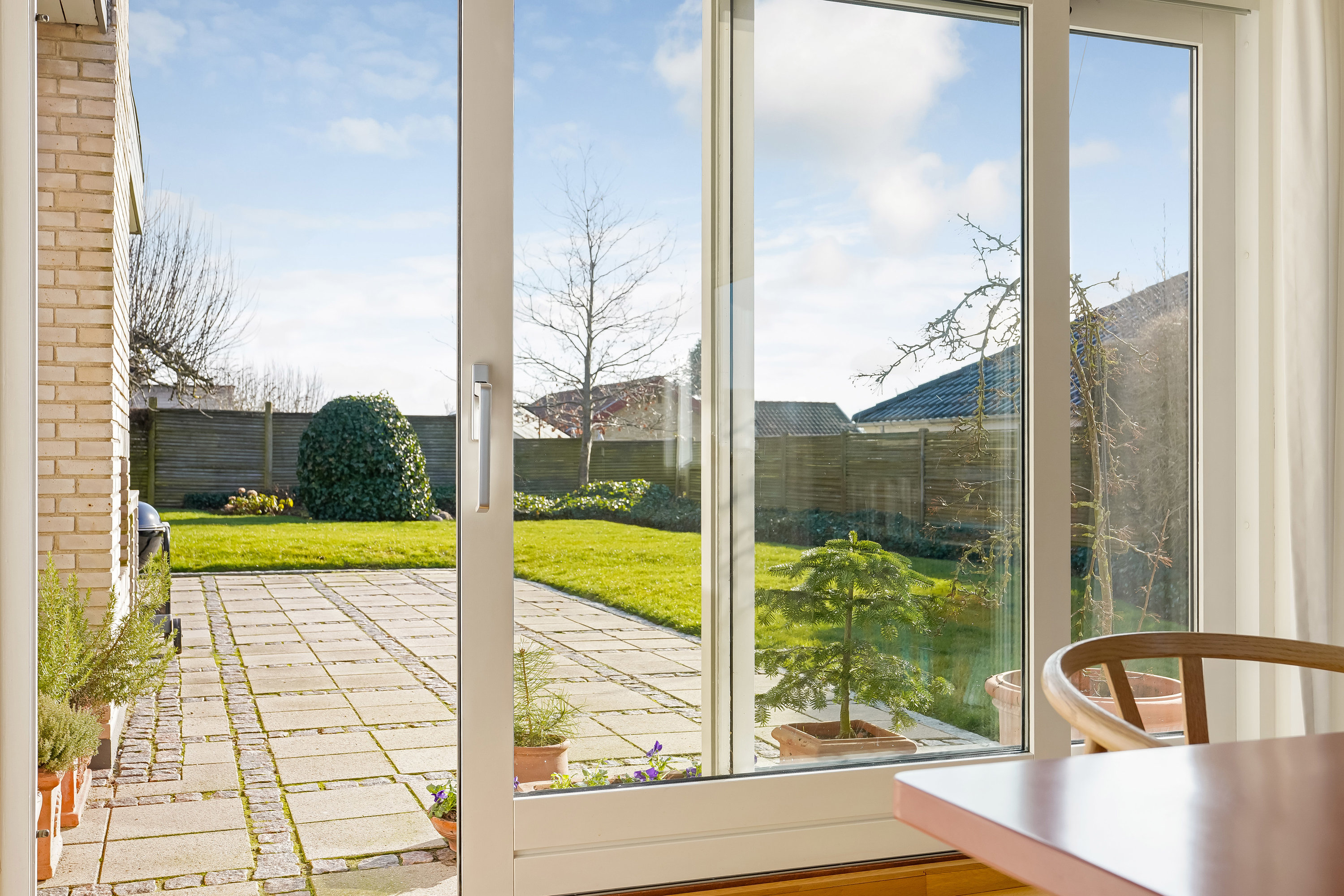 Fremhævet have billede i fuldskærmstilstand. Billede af Rypebakken 15, Snestrup, 5210 Odense NV