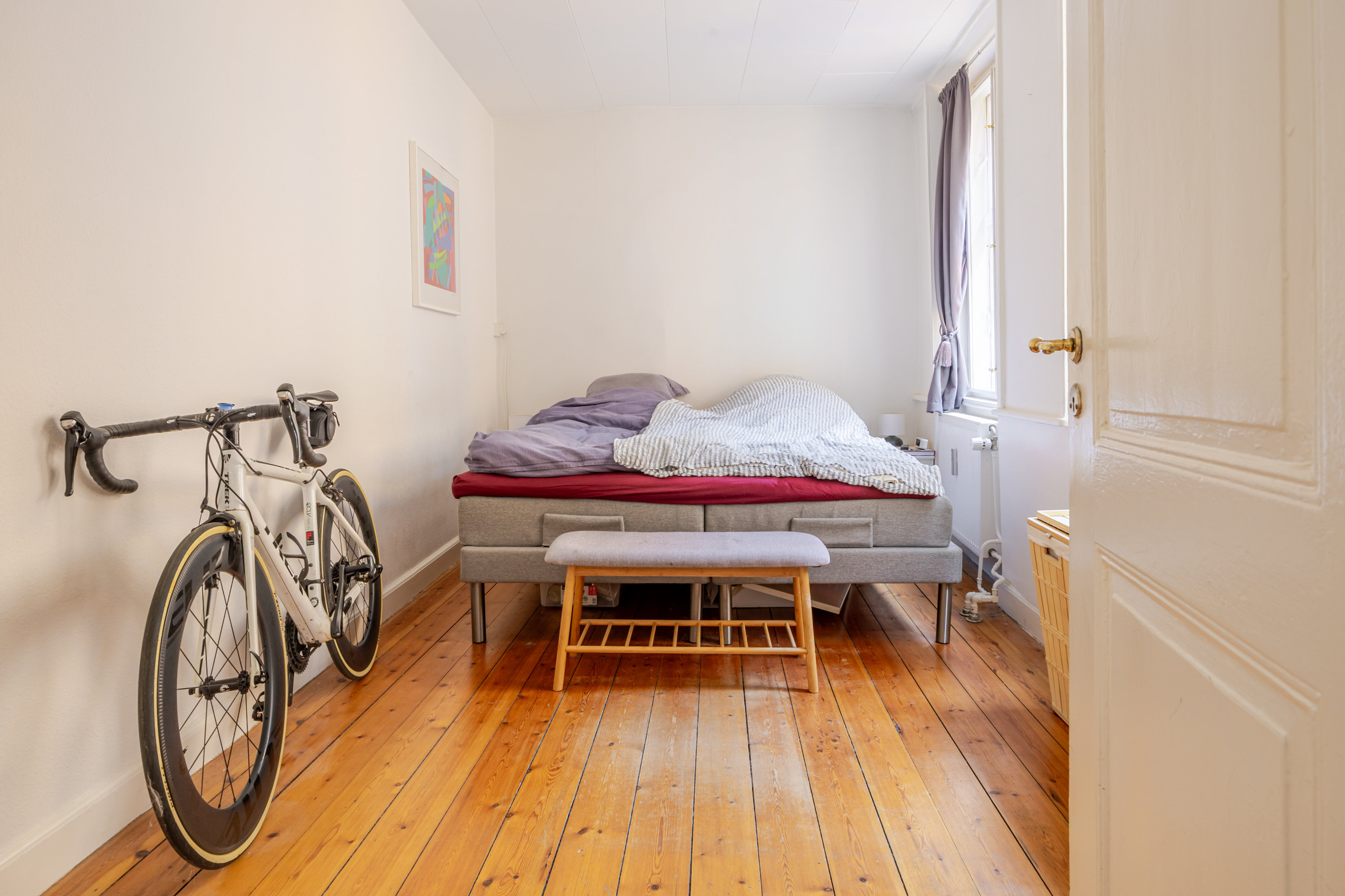 Fremhævet andet billede i fuldskærmstilstand. Billede af Skindergade 42, 2., 1159 København K