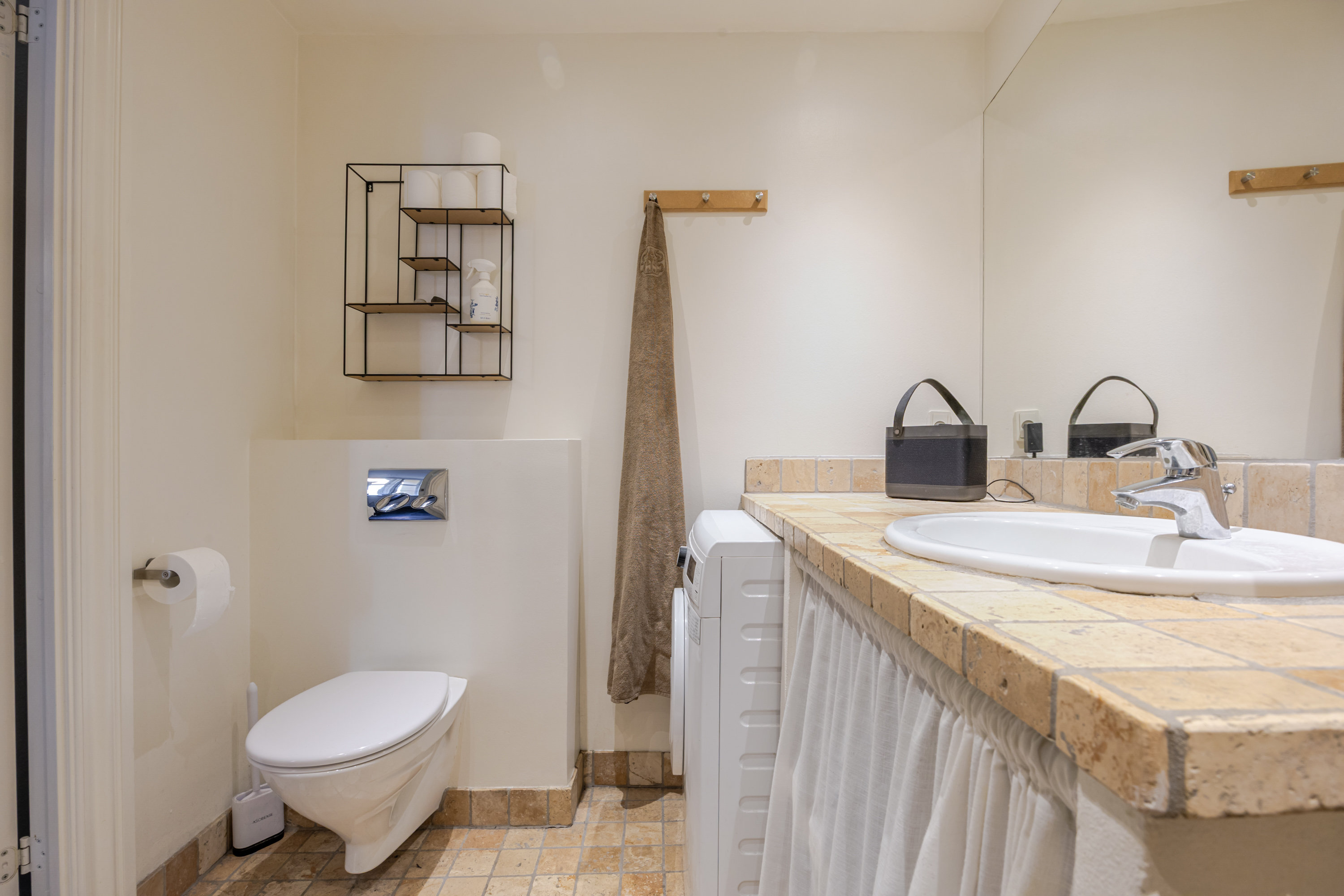 Fremhævet andet billede i fuldskærmstilstand. Billede af Skindergade 42, 2., 1159 København K