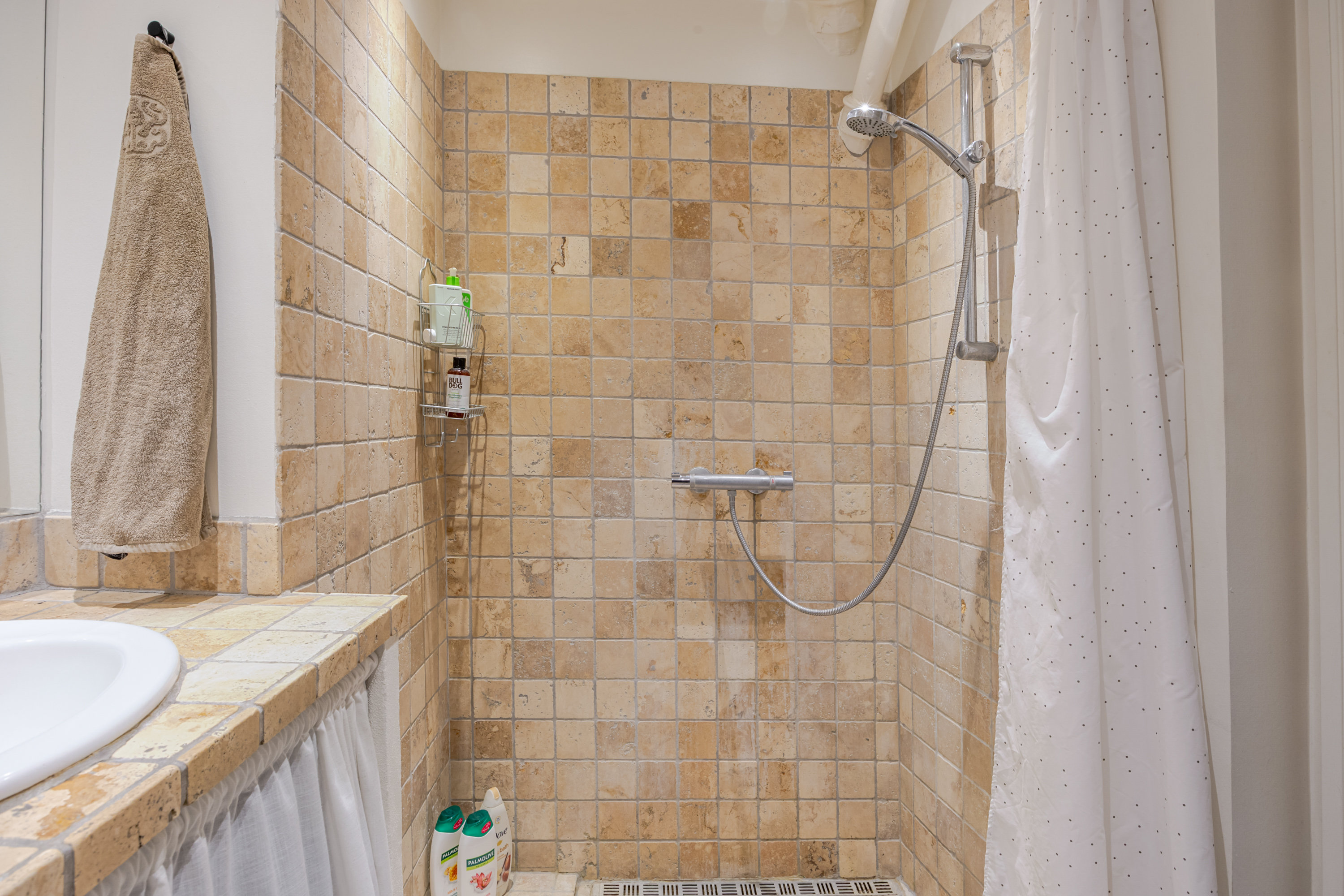 Fremhævet andet billede i fuldskærmstilstand. Billede af Skindergade 42, 2., 1159 København K