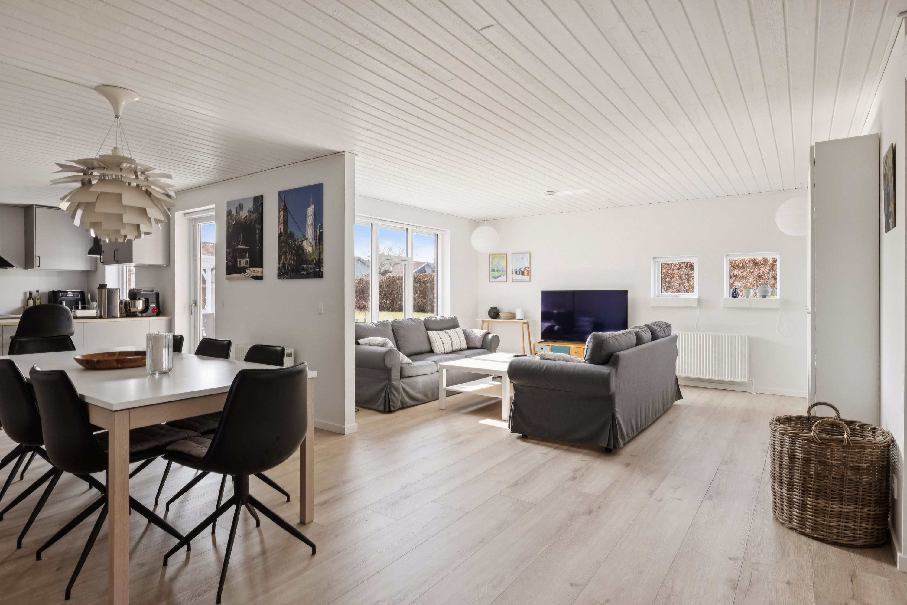 Fremhævet stue billede i fuldskærmstilstand. Billede af Fristruphøjvej 236, 8800 Viborg