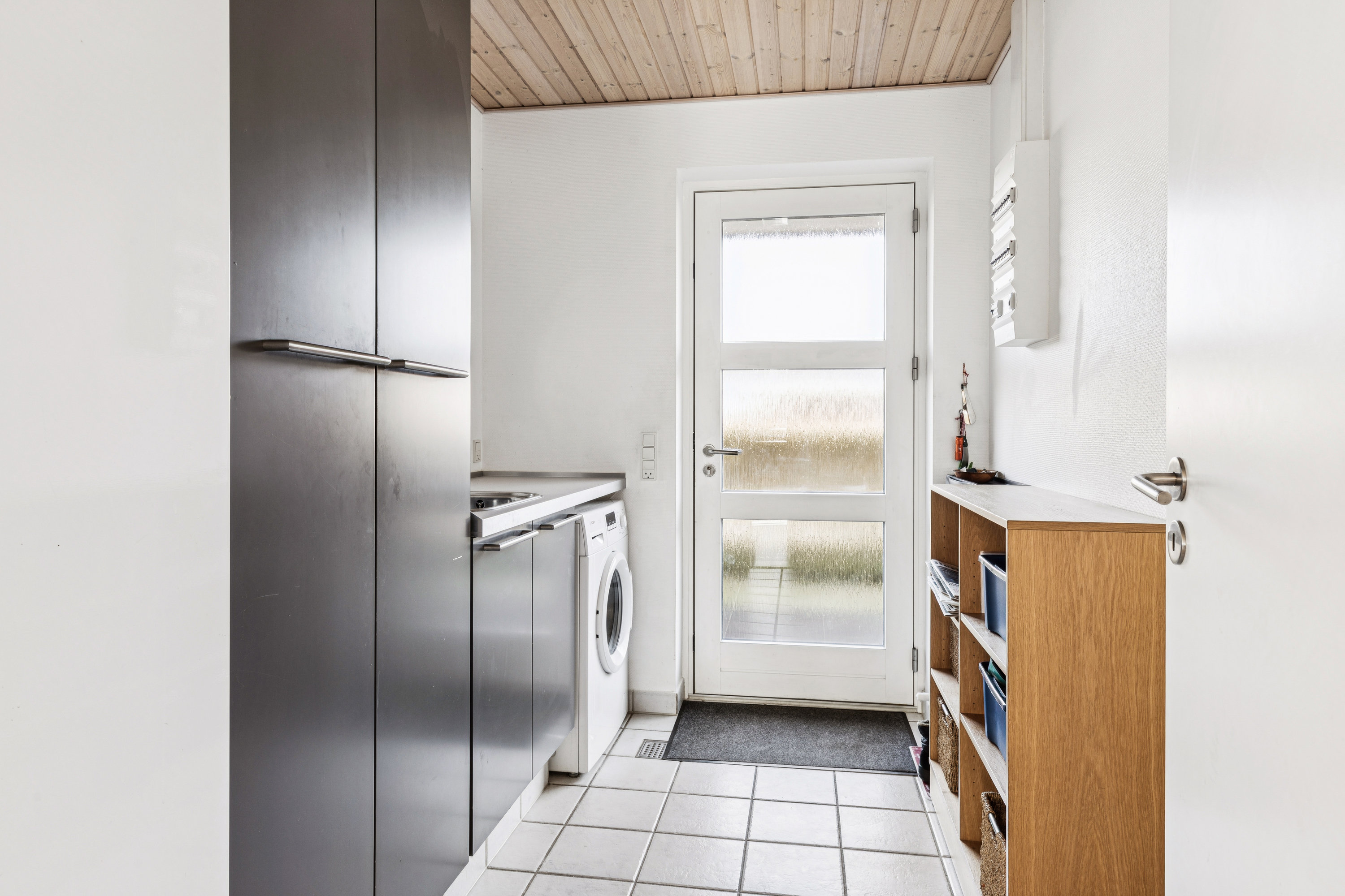 Fremhævet gang billede i fuldskærmstilstand. Billede af Salvievej 19, Kraghave, 2630 Taastrup