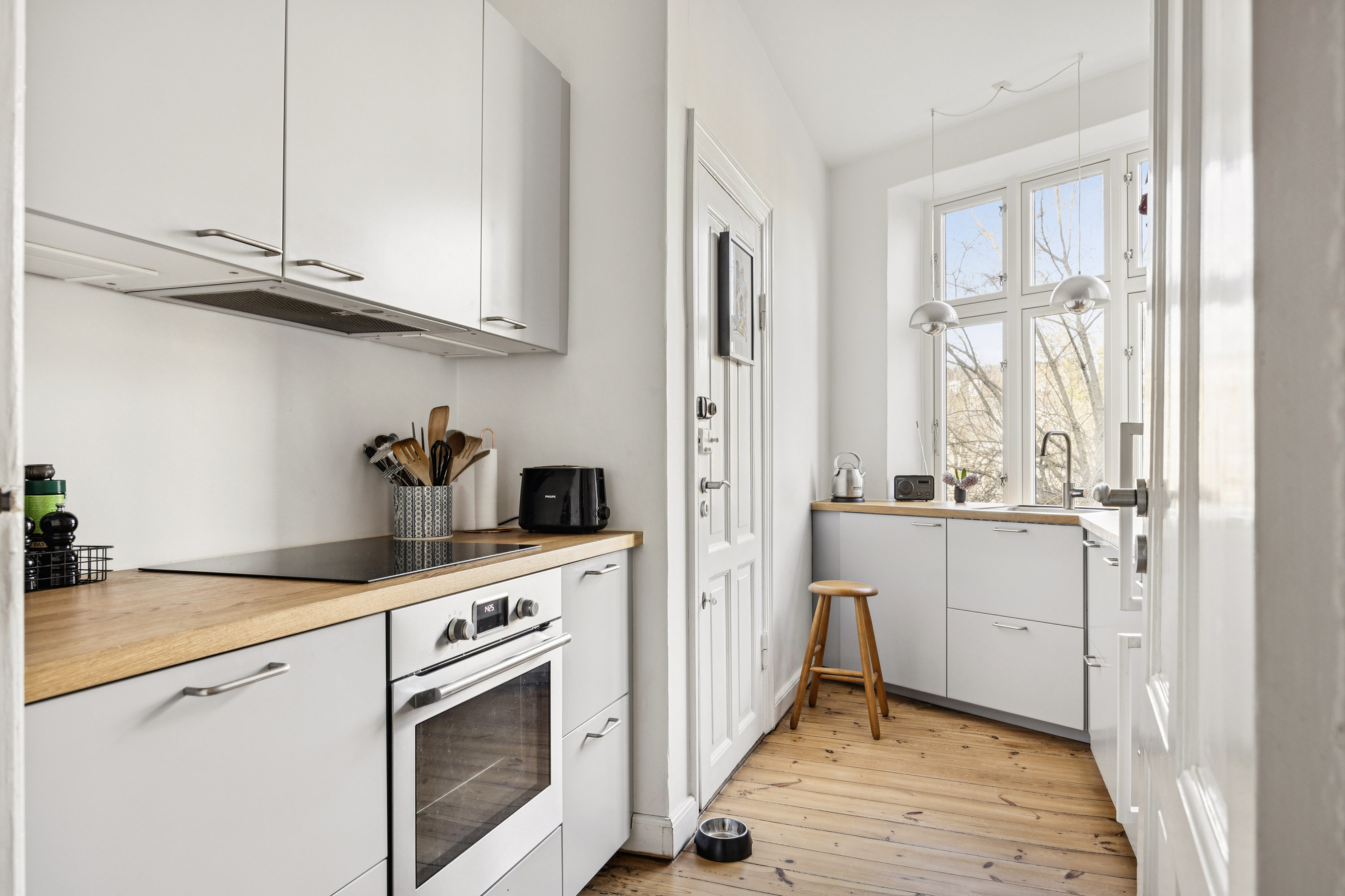 Fremhævet køkken billede i fuldskærmstilstand. Billede af Hollændervej 18, 1. th., 1855 Frederiksberg C