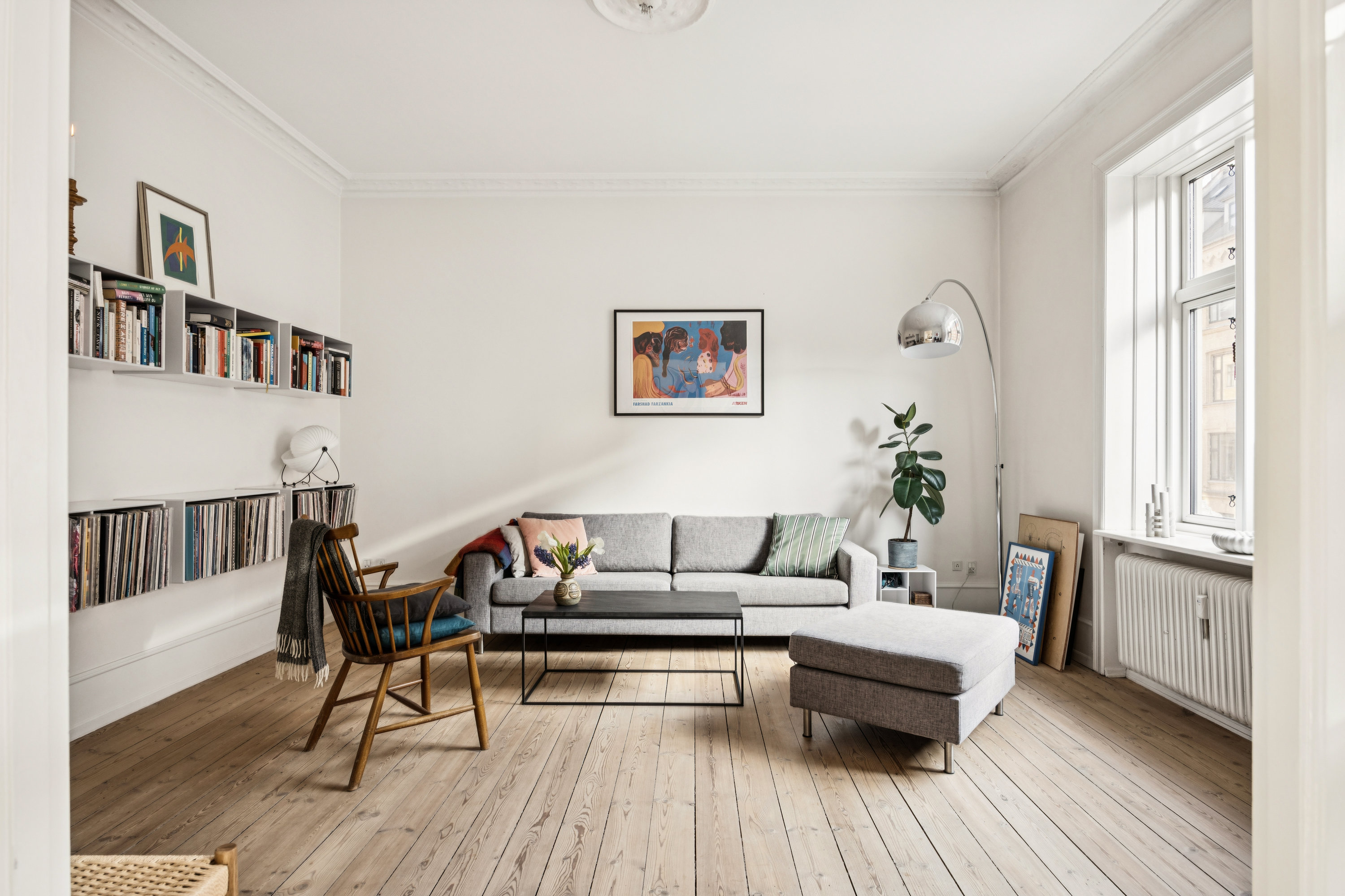 Fremhævet stue billede i fuldskærmstilstand. Billede af Hollændervej 18, 1. th., 1855 Frederiksberg C