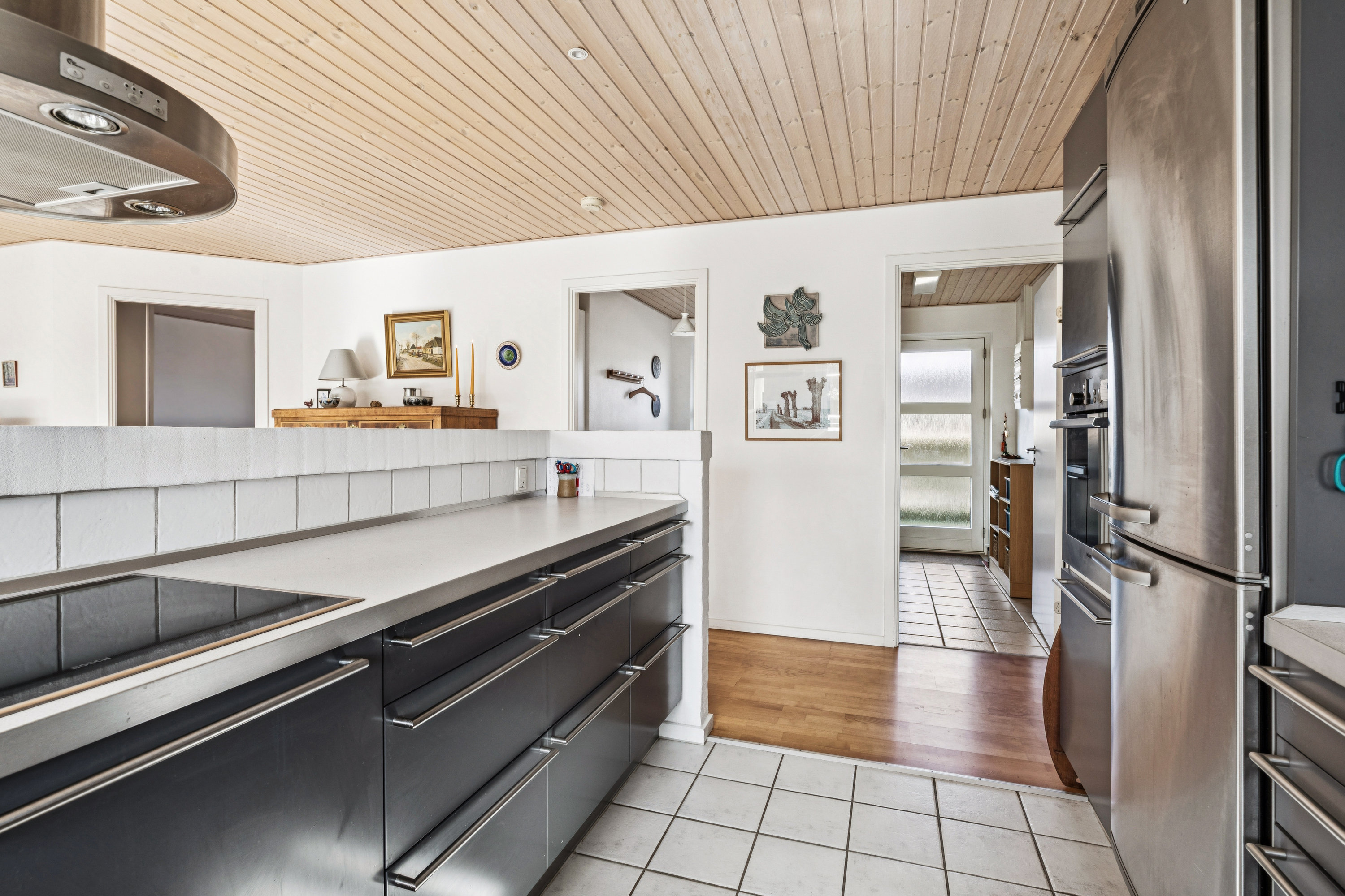 Fremhævet køkken billede i fuldskærmstilstand. Billede af Salvievej 19, Kraghave, 2630 Taastrup