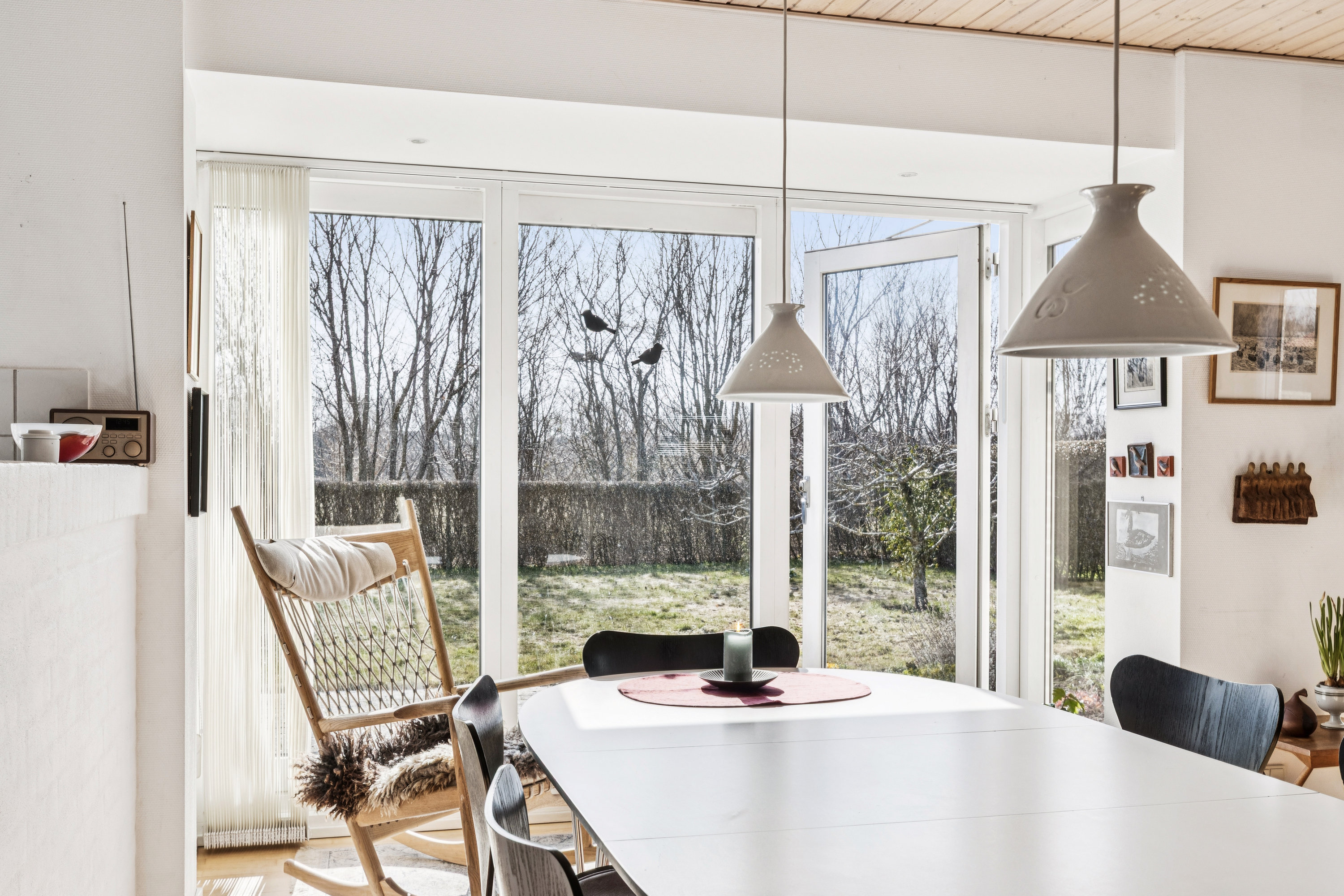 Fremhævet stue billede i fuldskærmstilstand. Billede af Salvievej 19, Kraghave, 2630 Taastrup