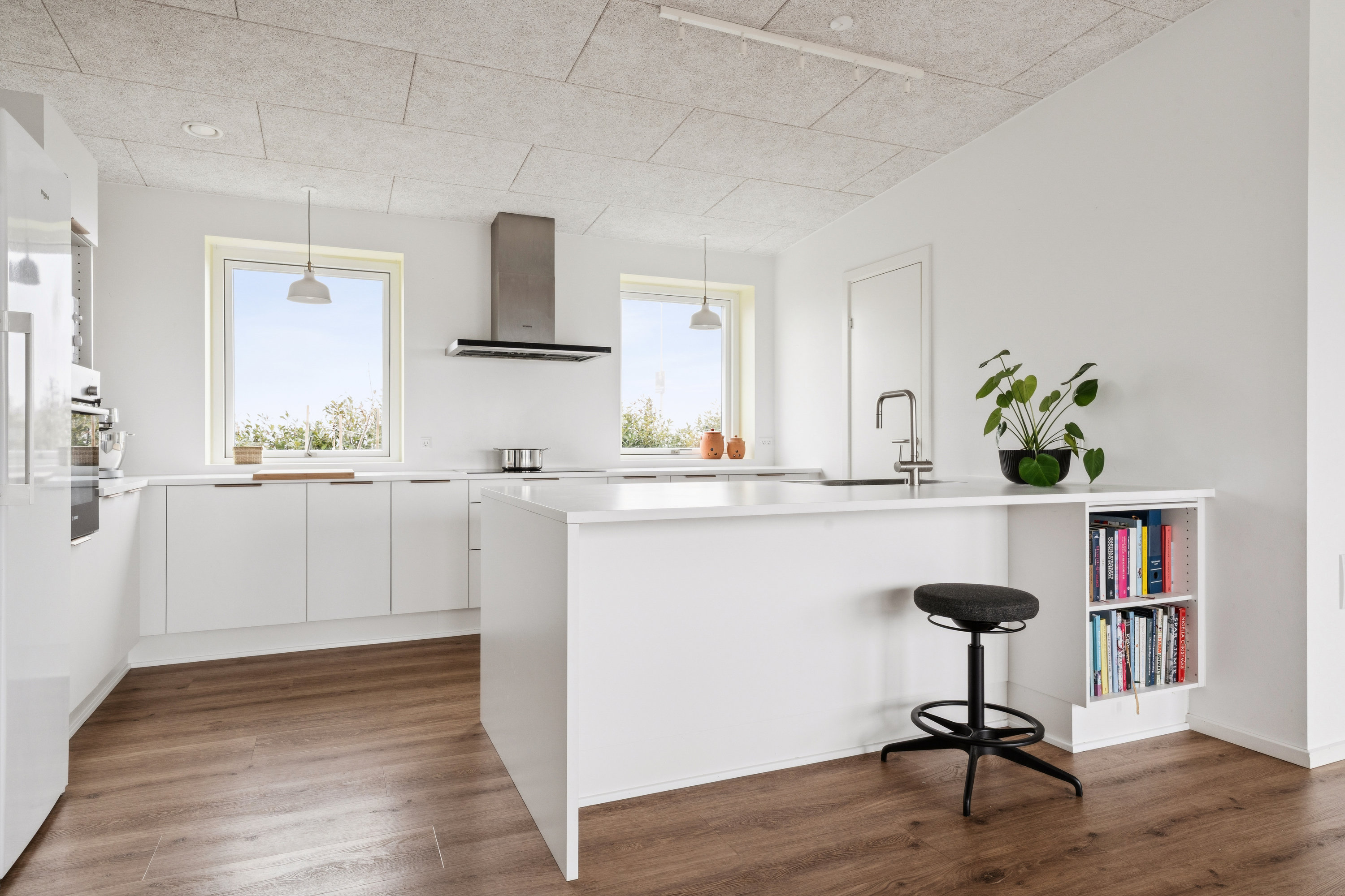 Fremhævet køkken billede i fuldskærmstilstand. Billede af Høje Støvring 210, 9530 Støvring