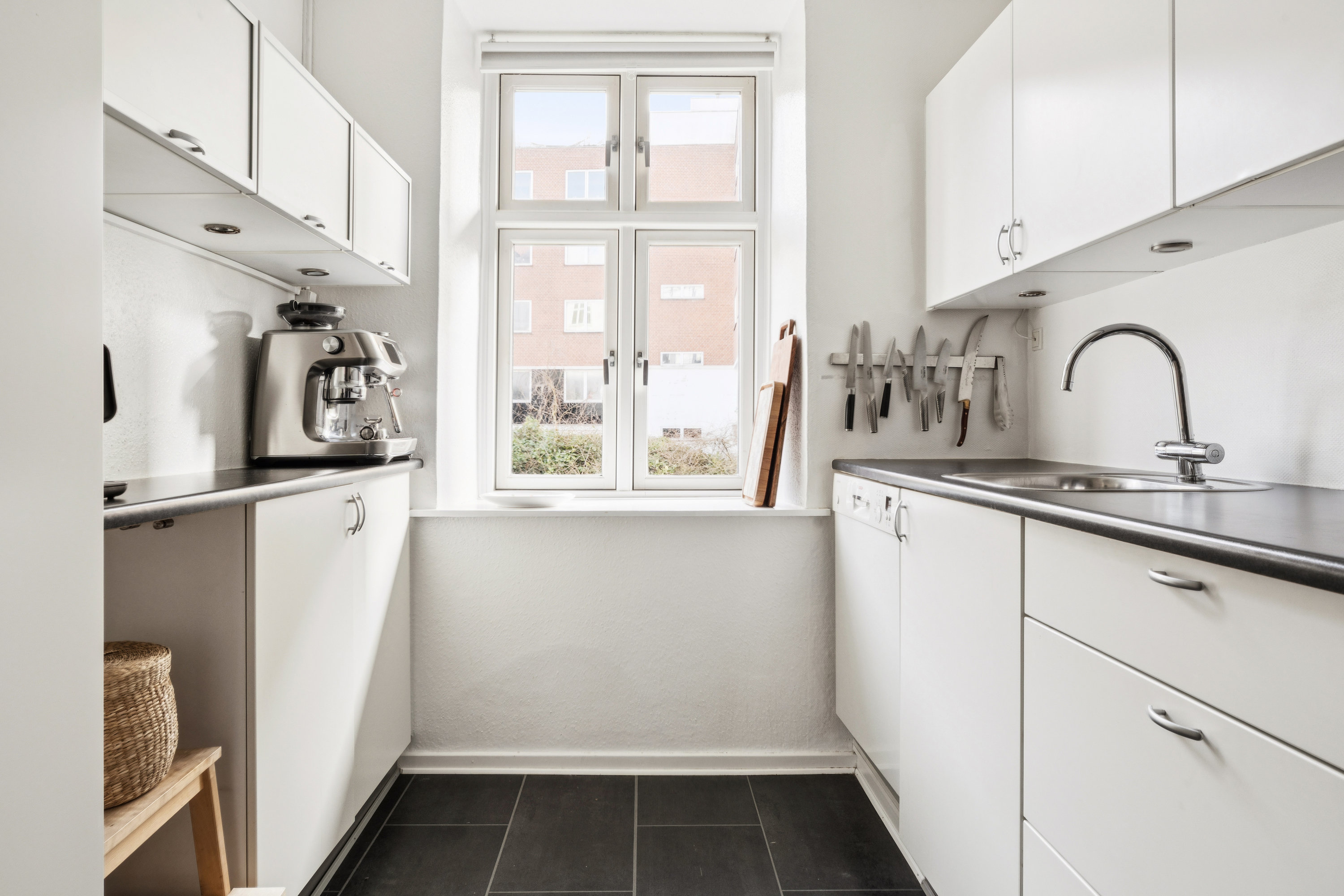 Fremhævet køkken billede i fuldskærmstilstand. Billede af Rosenlundsgade 10, st.. th., 9000 Aalborg