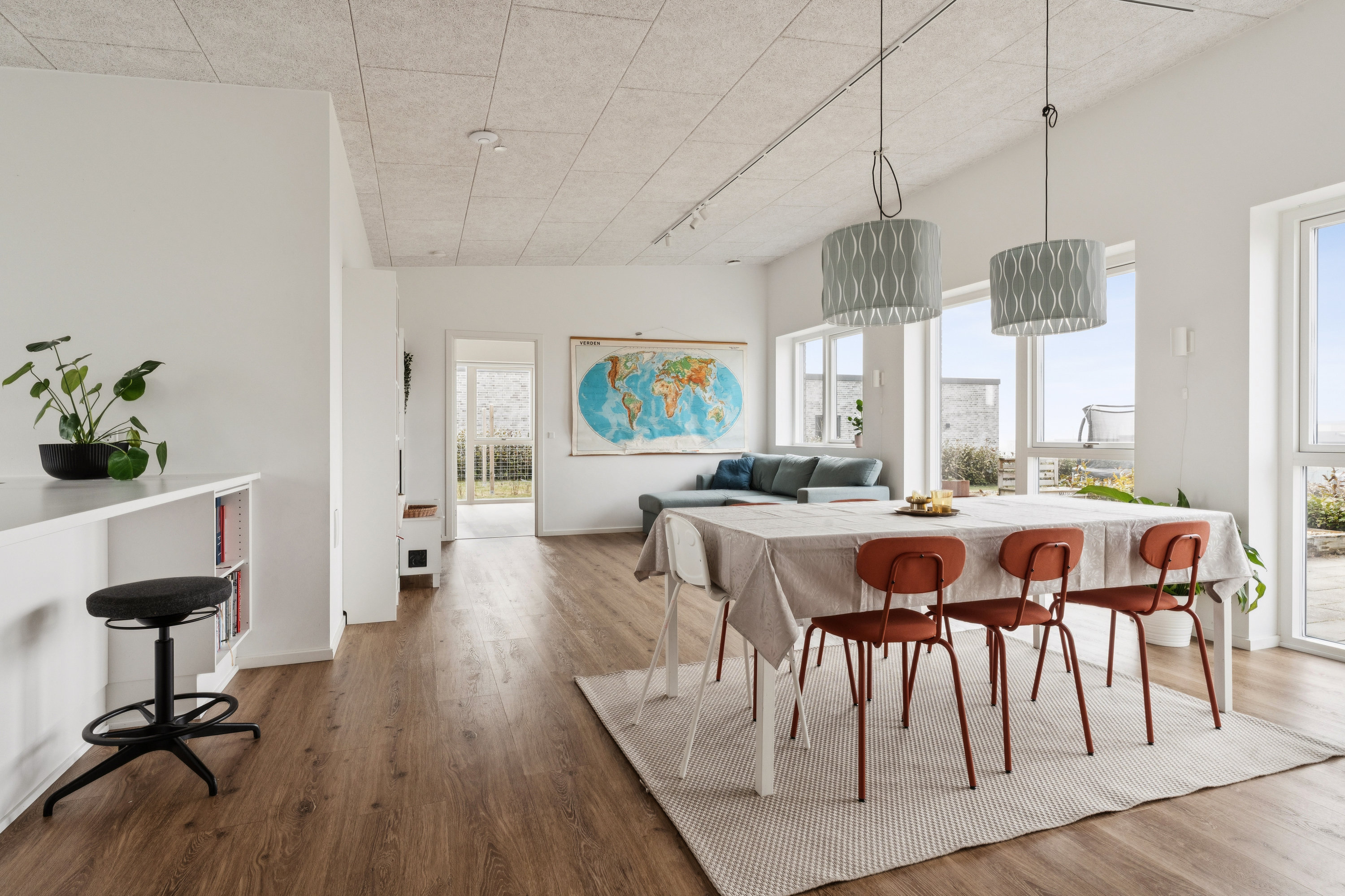 Fremhævet alrum billede i fuldskærmstilstand. Billede af Høje Støvring 210, 9530 Støvring